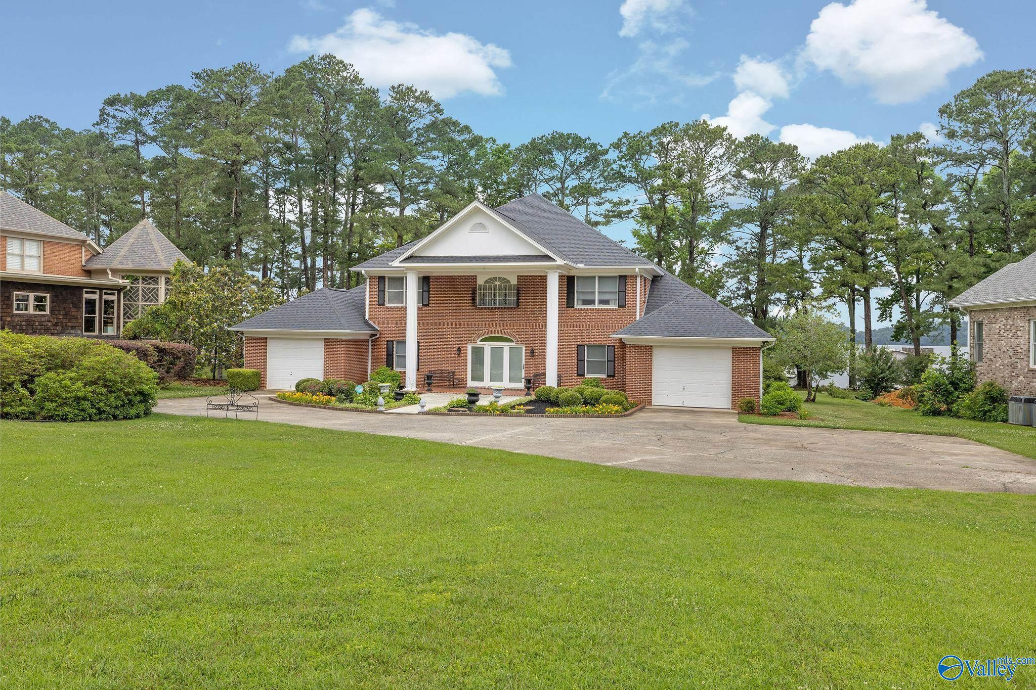 1365 Signal Point Road