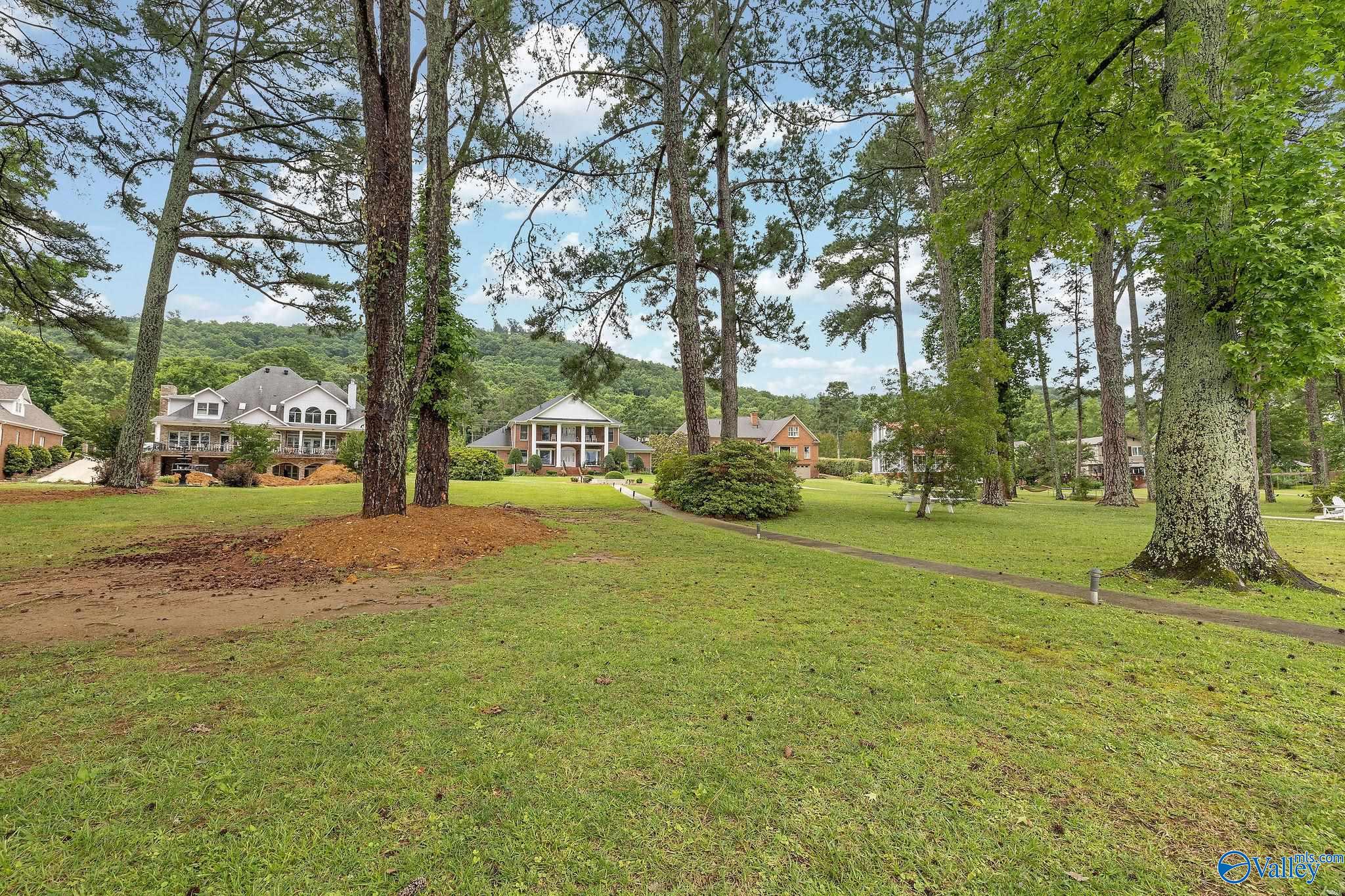 1365 Signal Point Road
