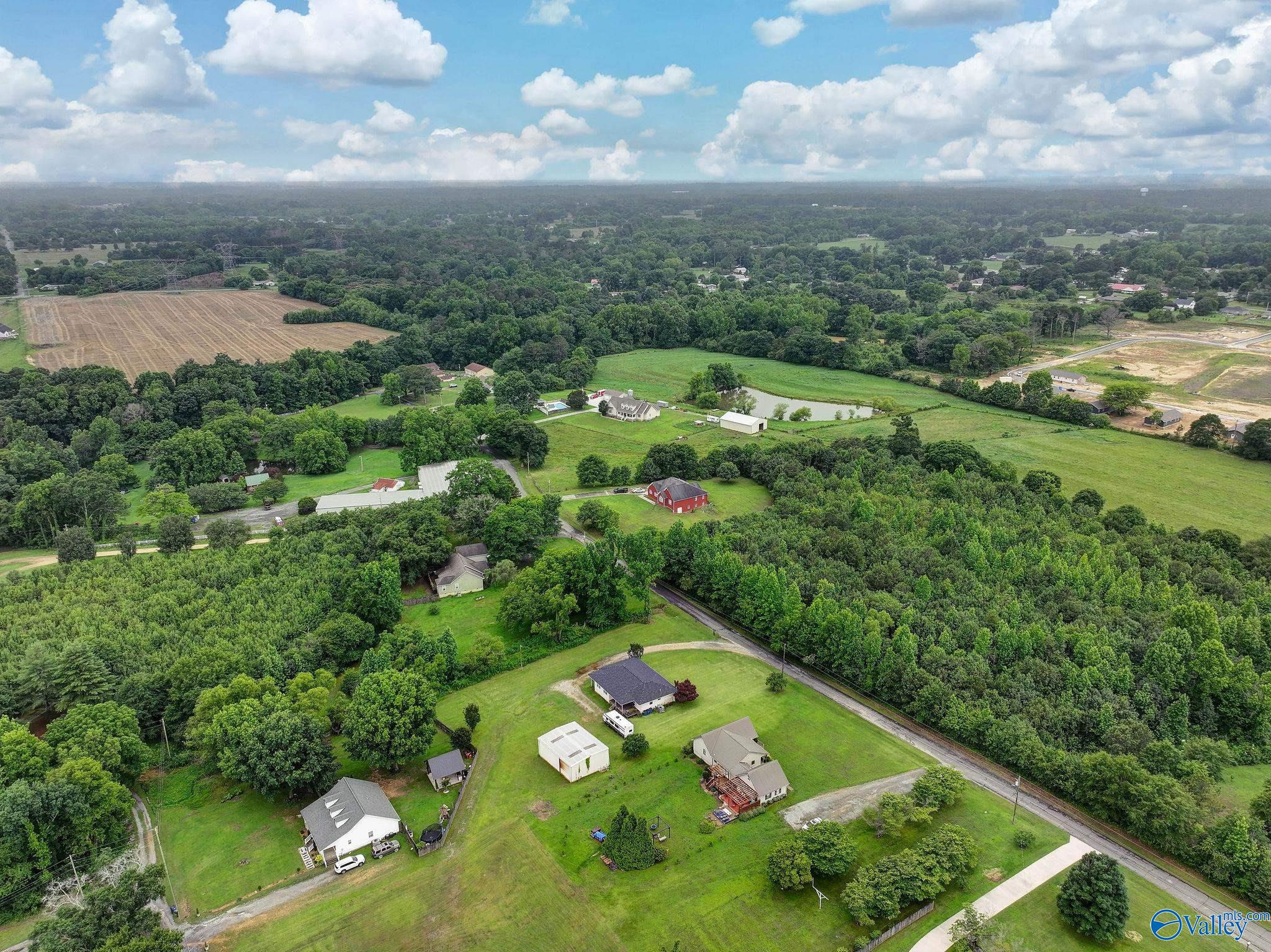 565 Buchanan Road