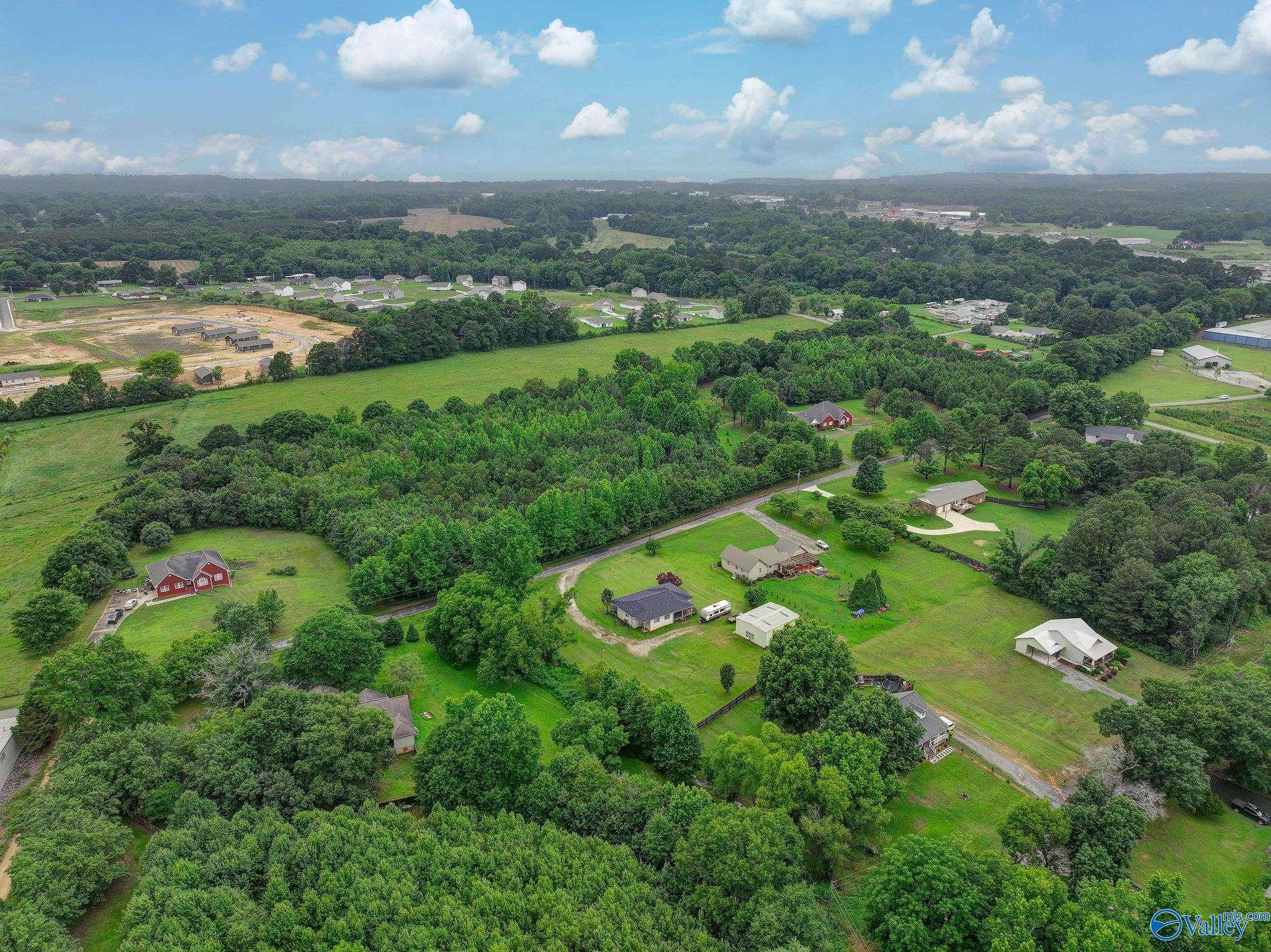 565 Buchanan Road