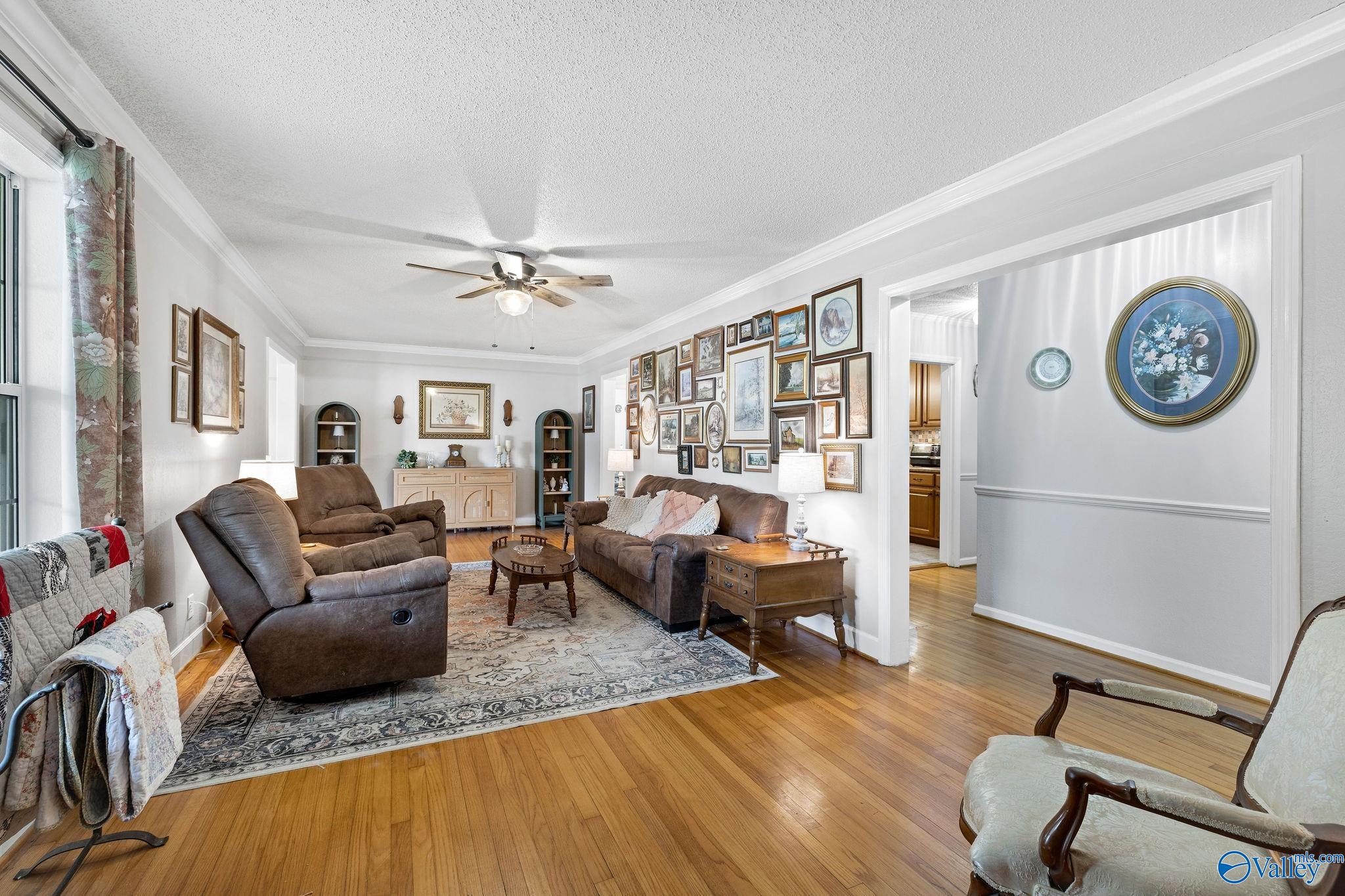 565 Buchanan Road