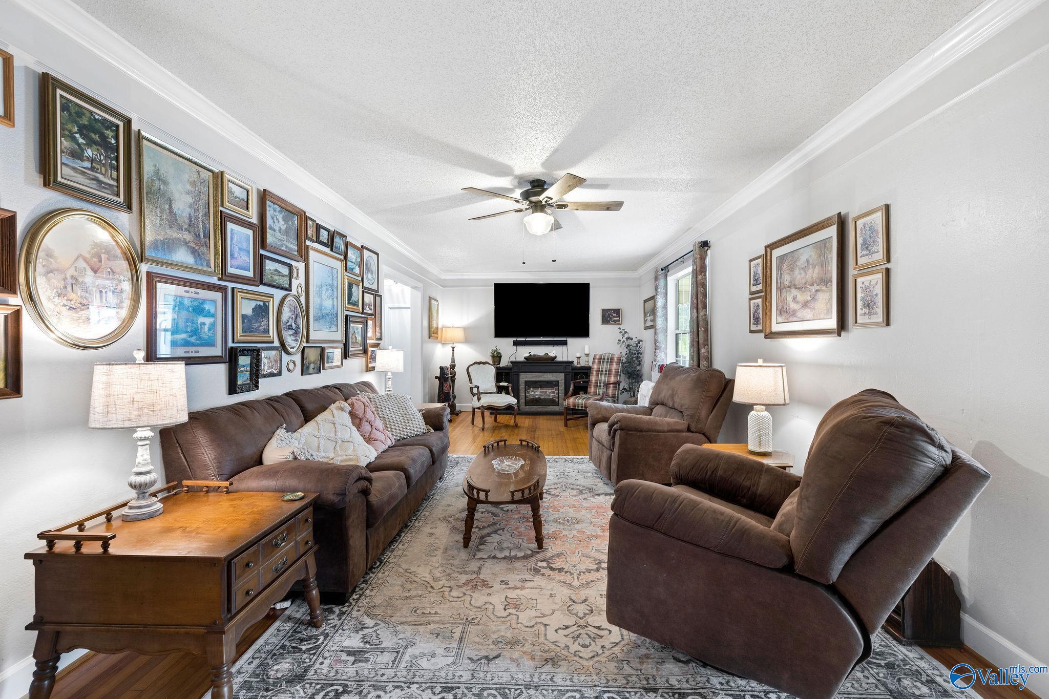565 Buchanan Road