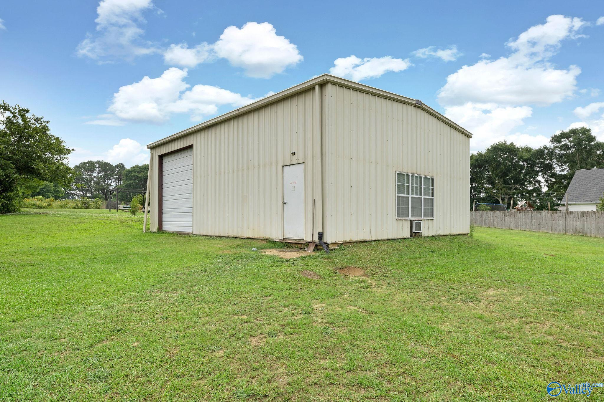565 Buchanan Road