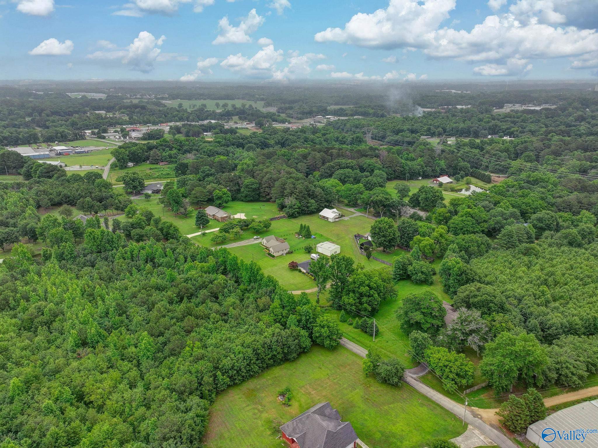 565 Buchanan Road