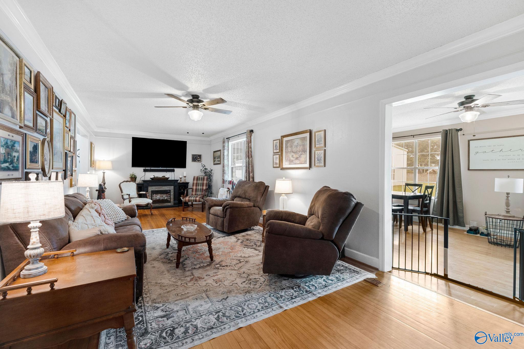 565 Buchanan Road