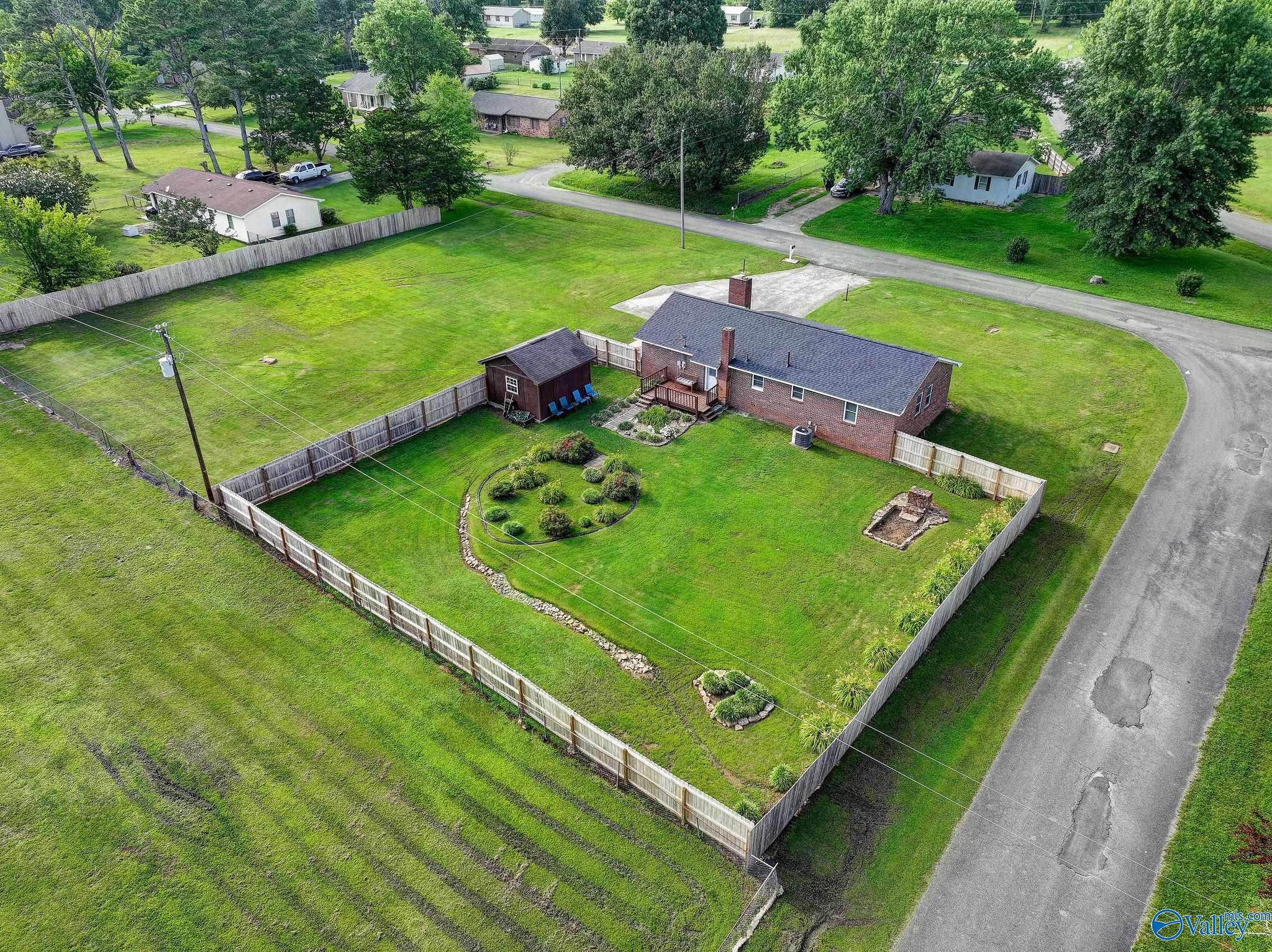 10 Bearden Drive