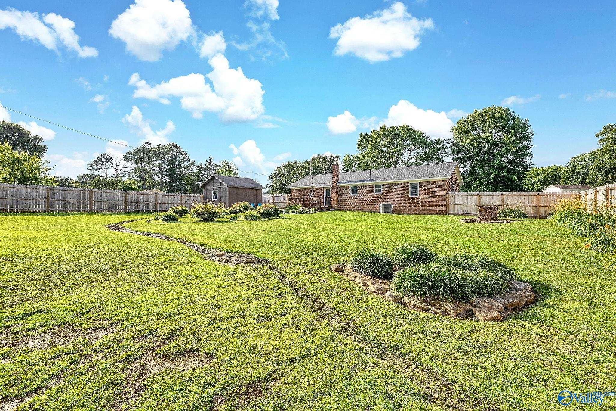 10 Bearden Drive