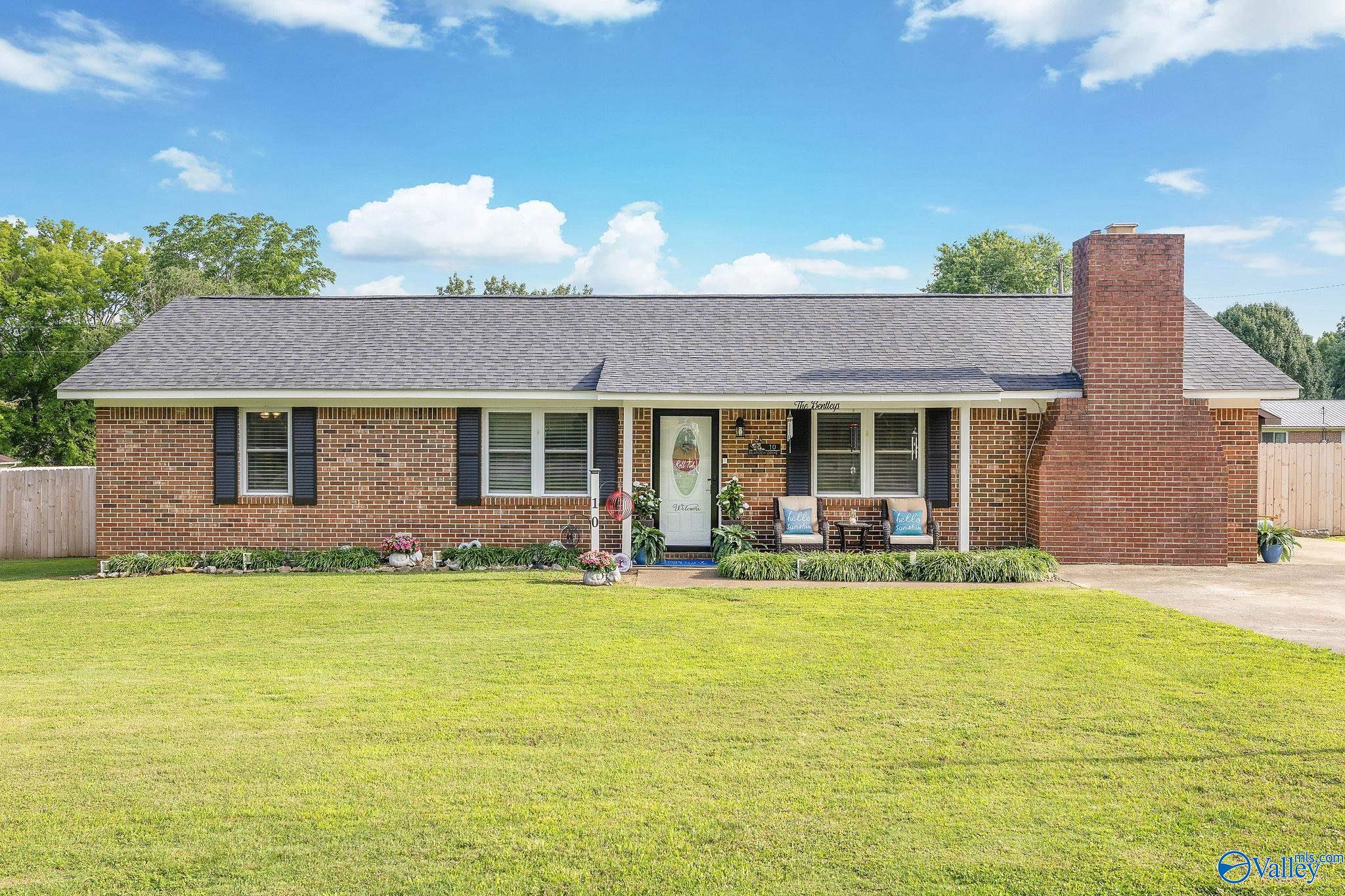 10 Bearden Drive