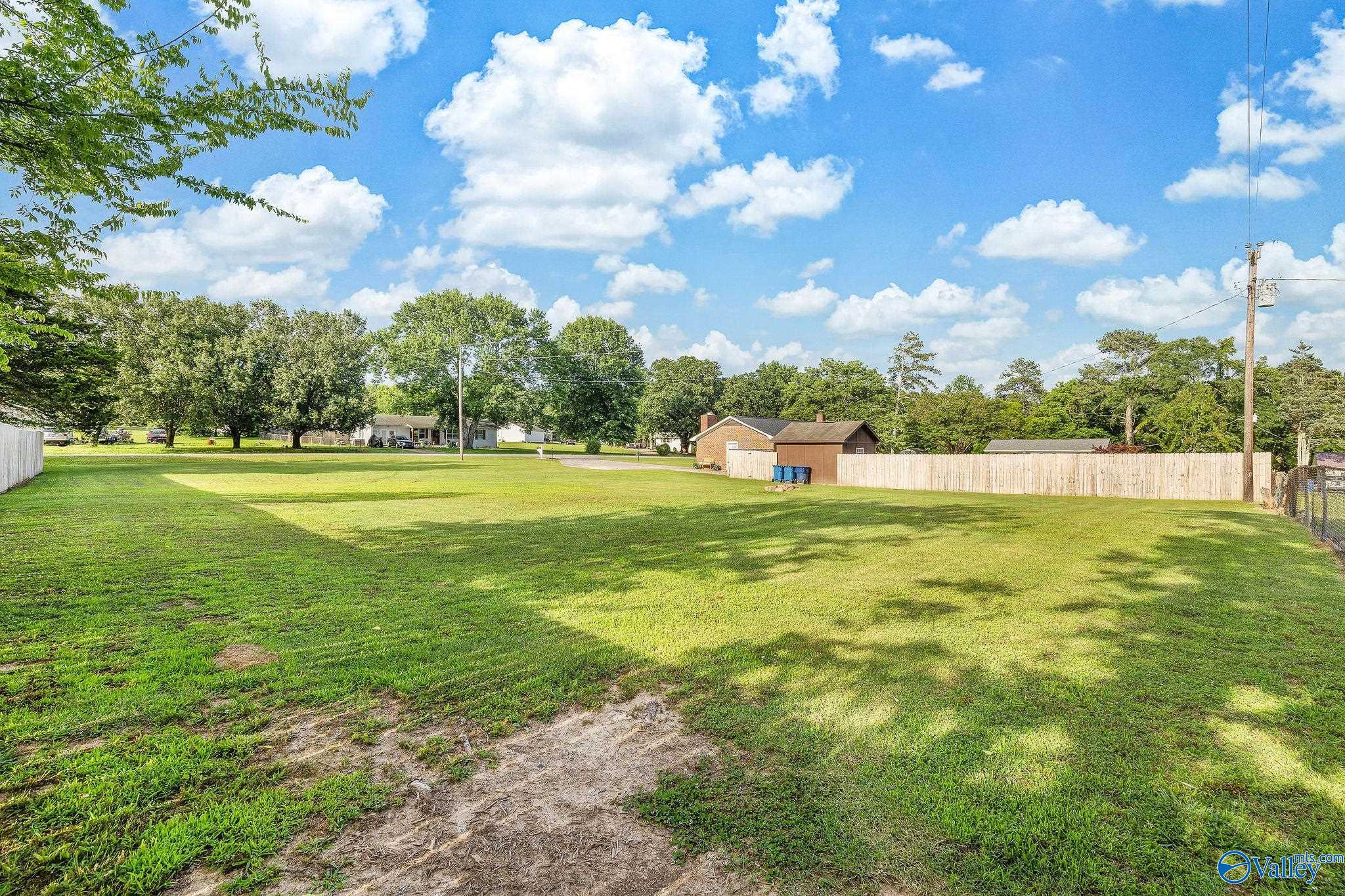 10 Bearden Drive