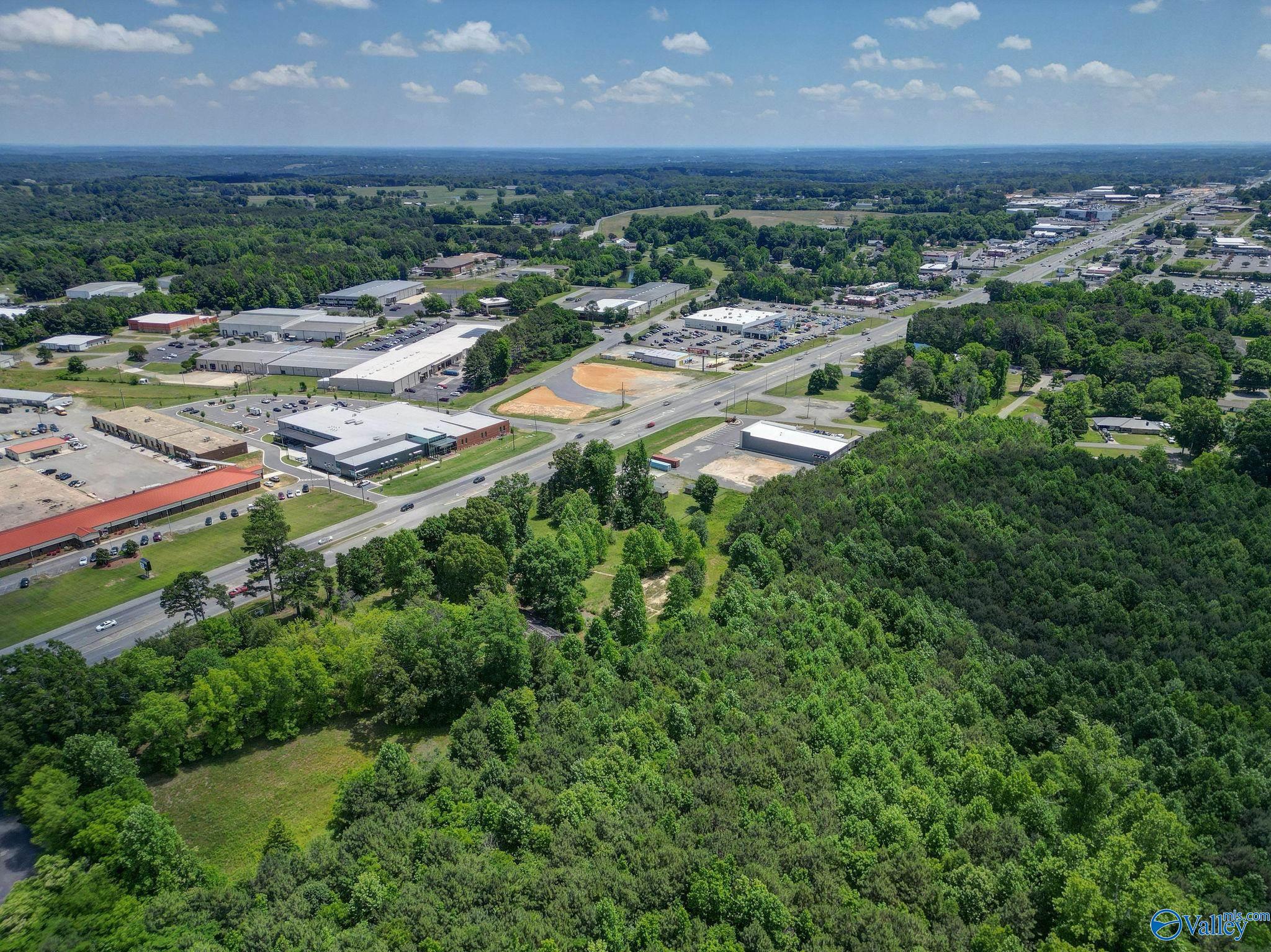 1221 US Highway 431