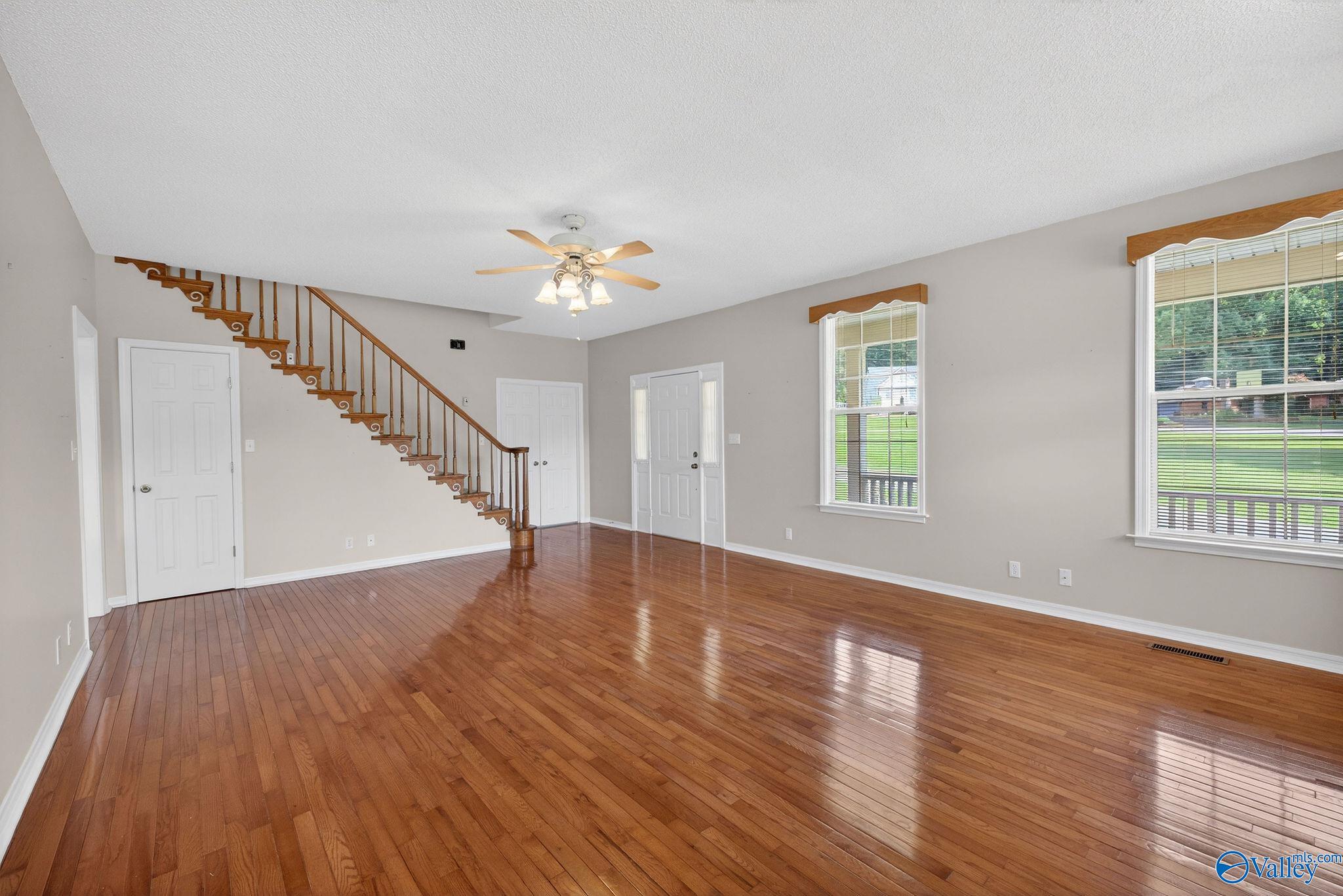 73 Tomahawk Circle