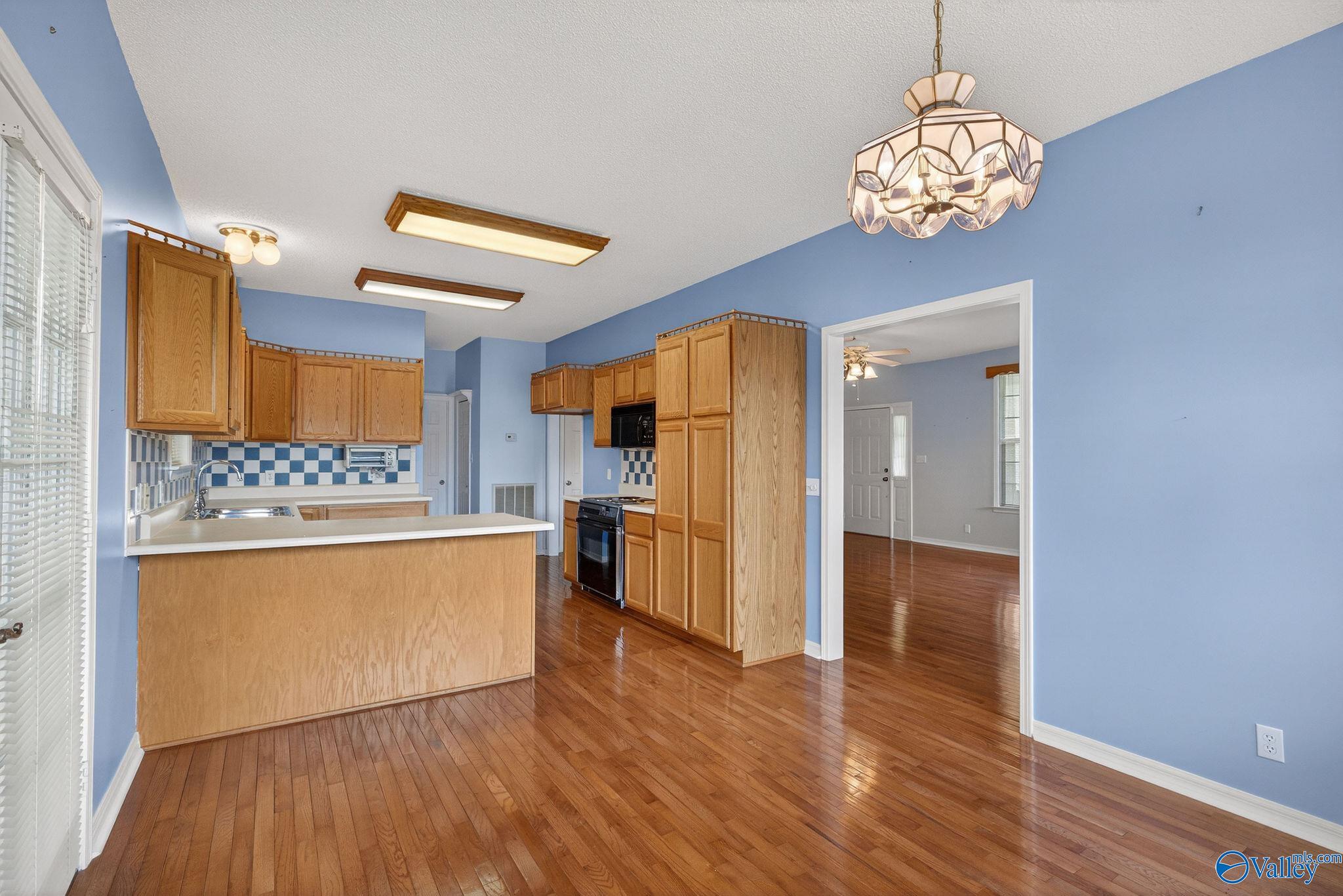 73 Tomahawk Circle