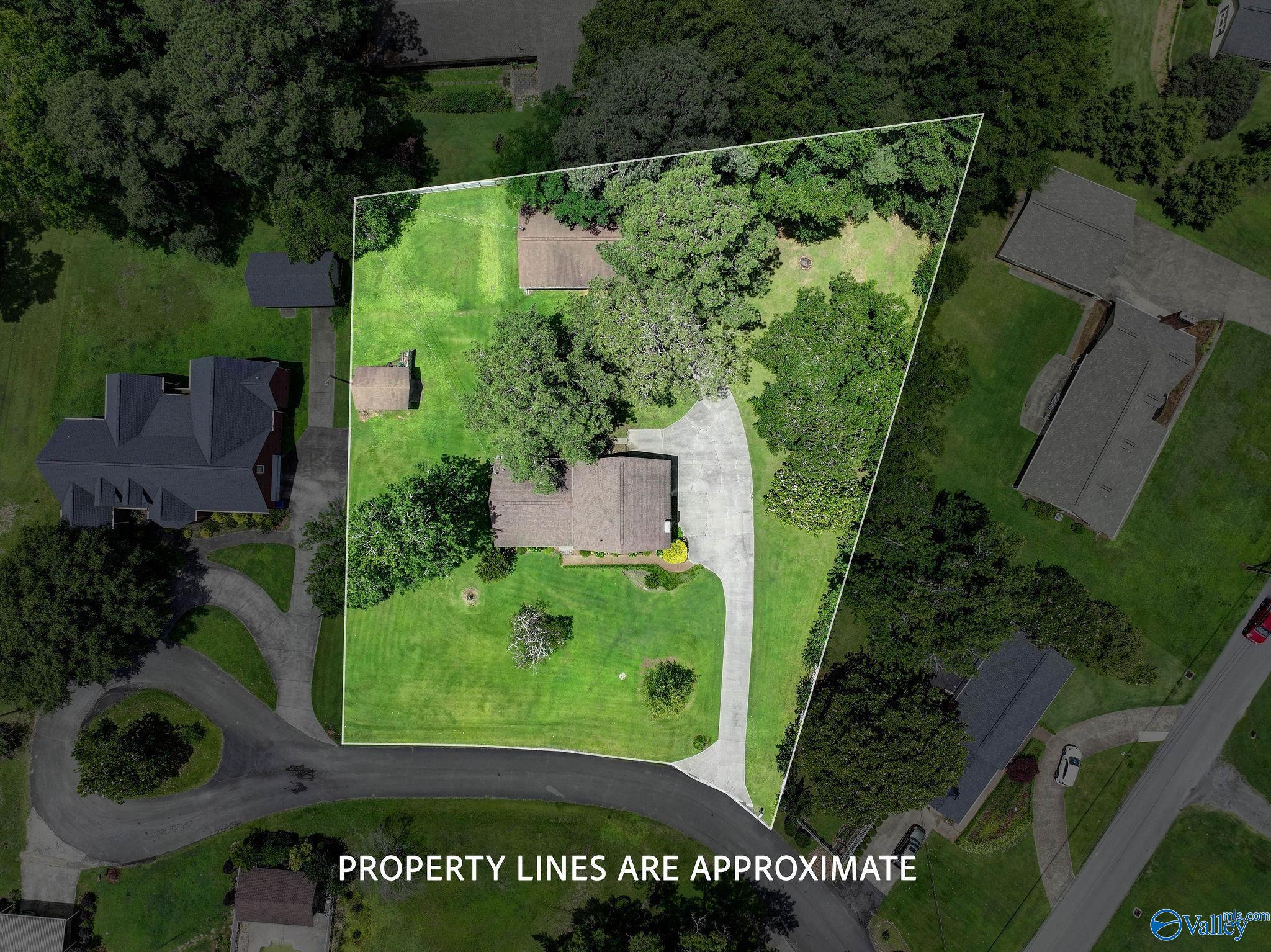 1201 Elm Circle