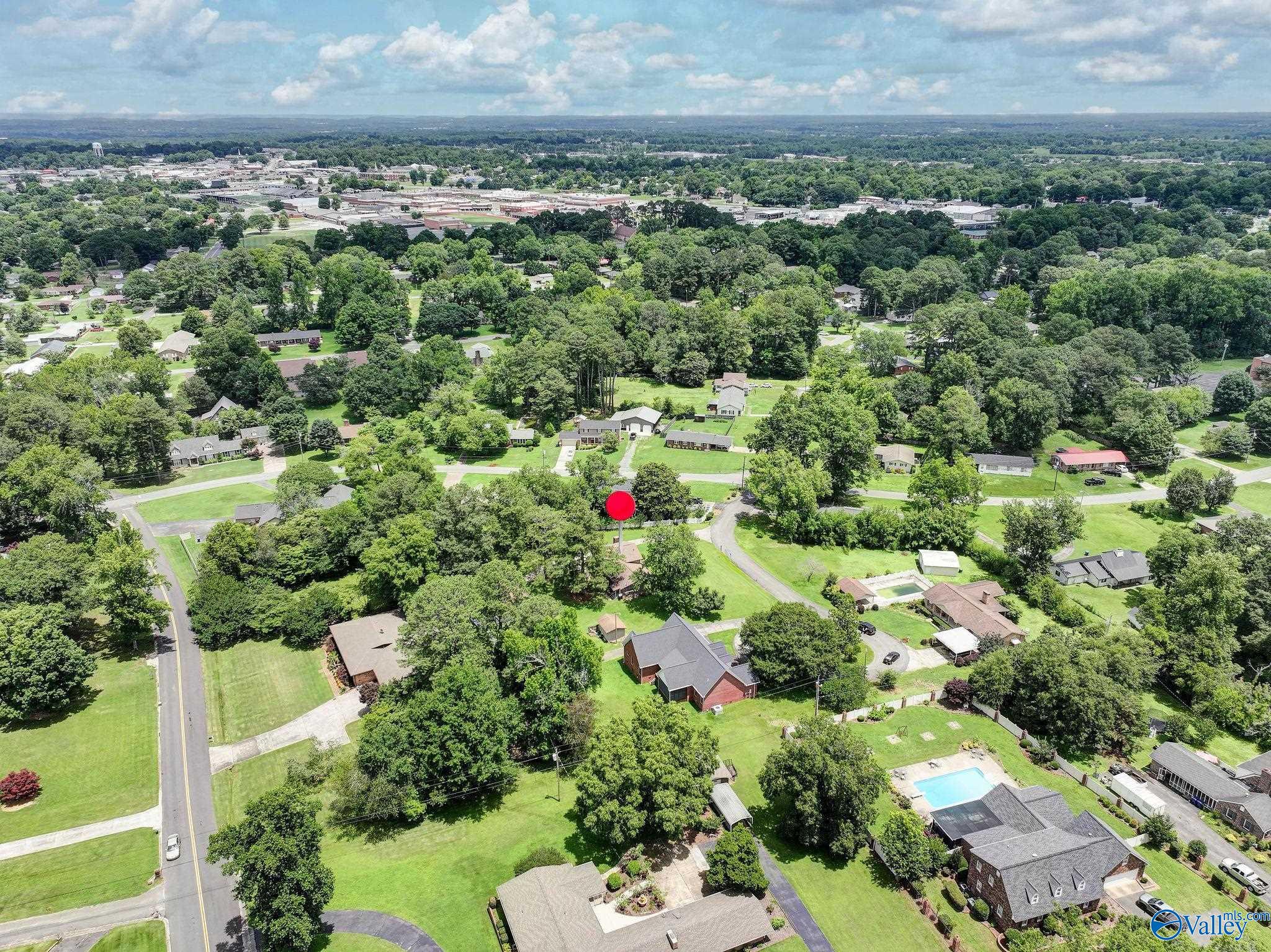 1201 Elm Circle