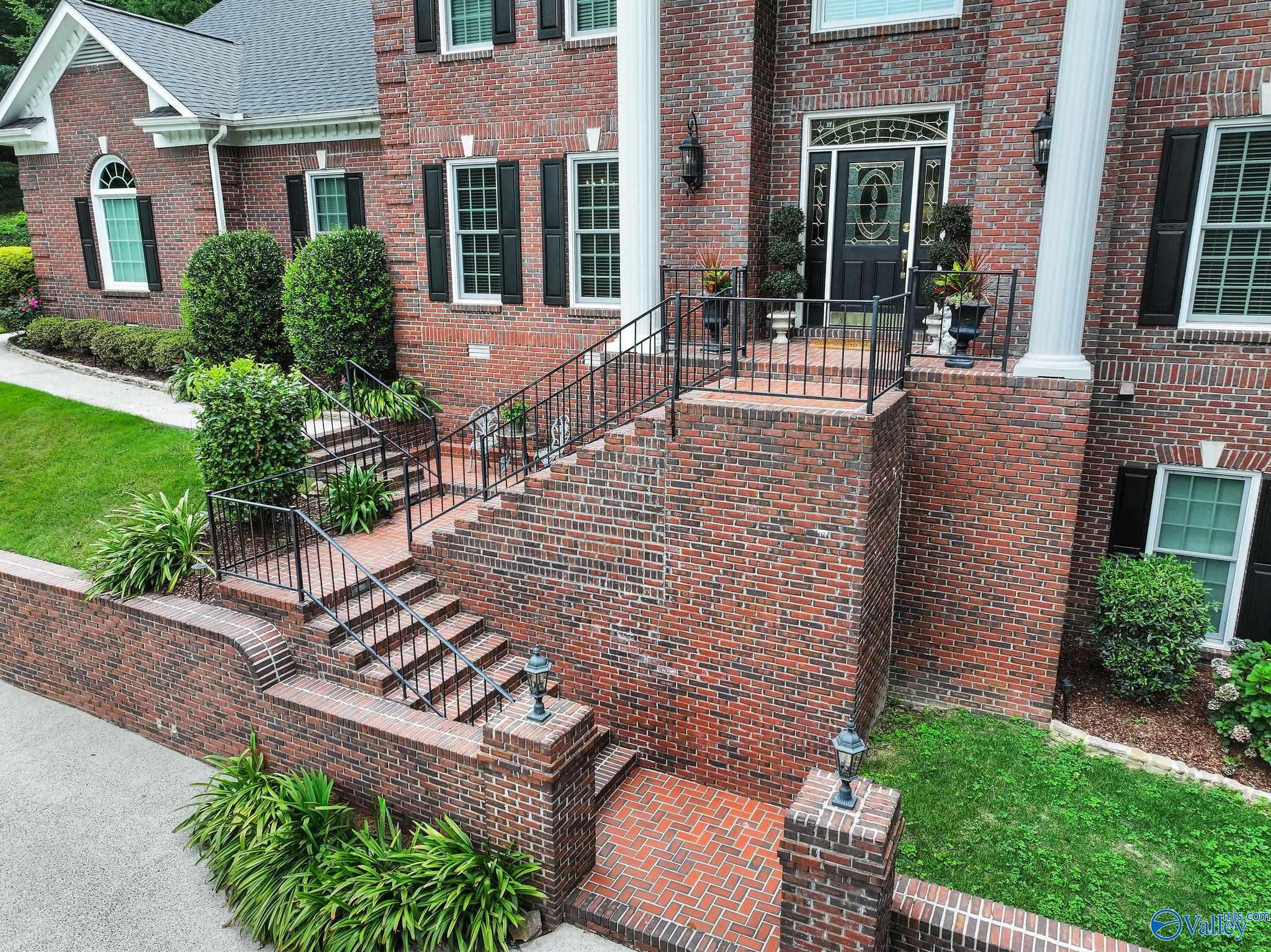 4016 Windsor Drive