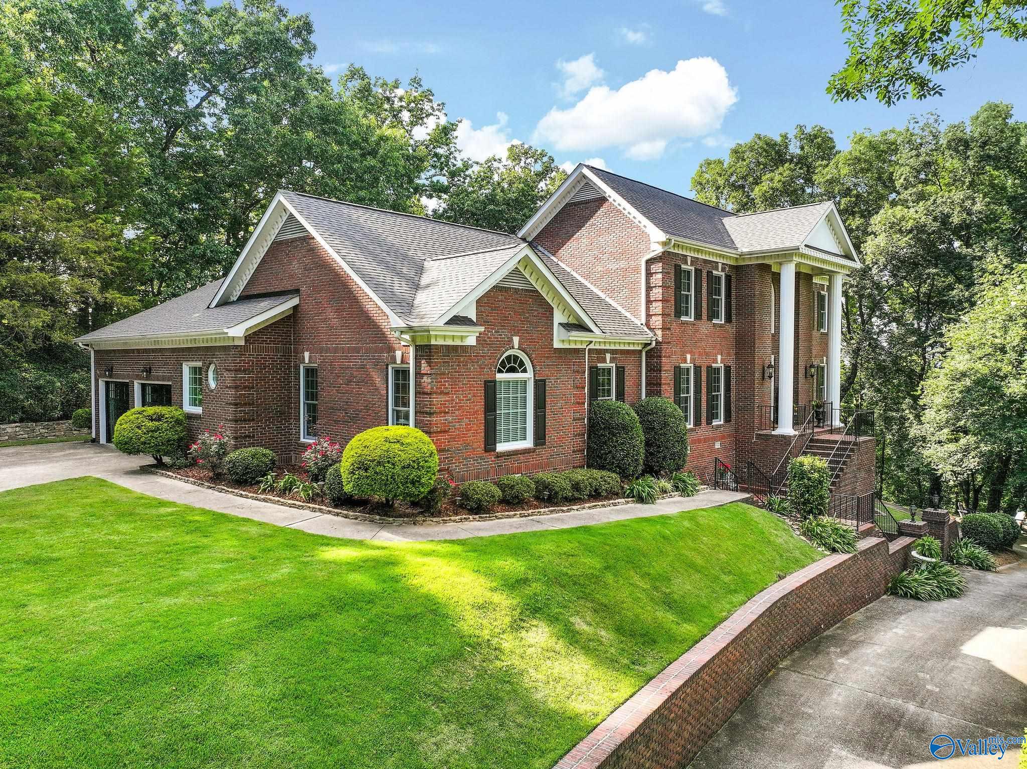 4016 Windsor Drive