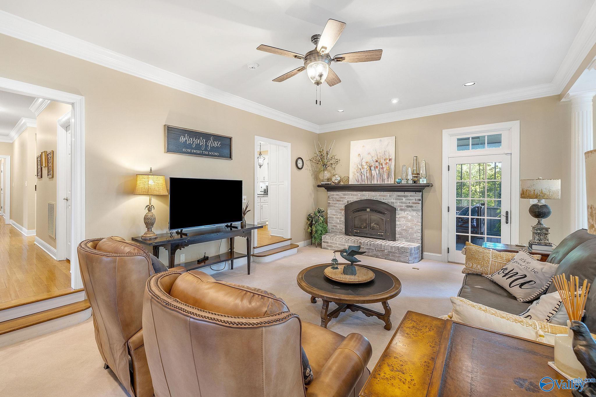 4016 Windsor Drive
