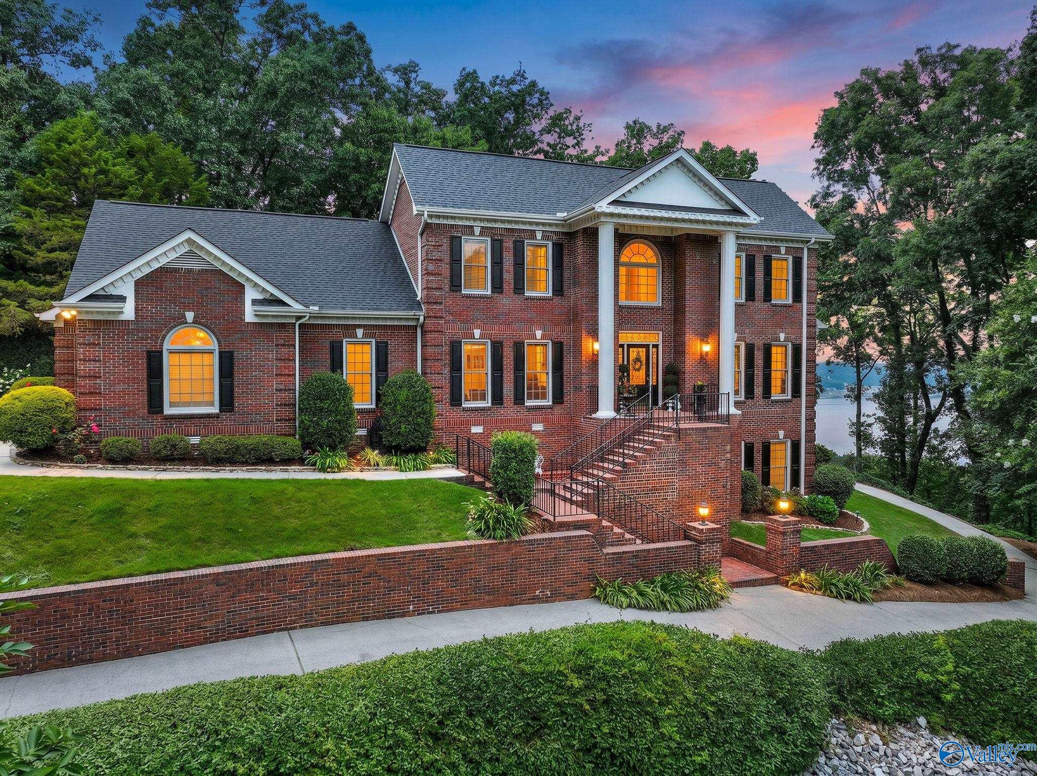 4016 Windsor Drive