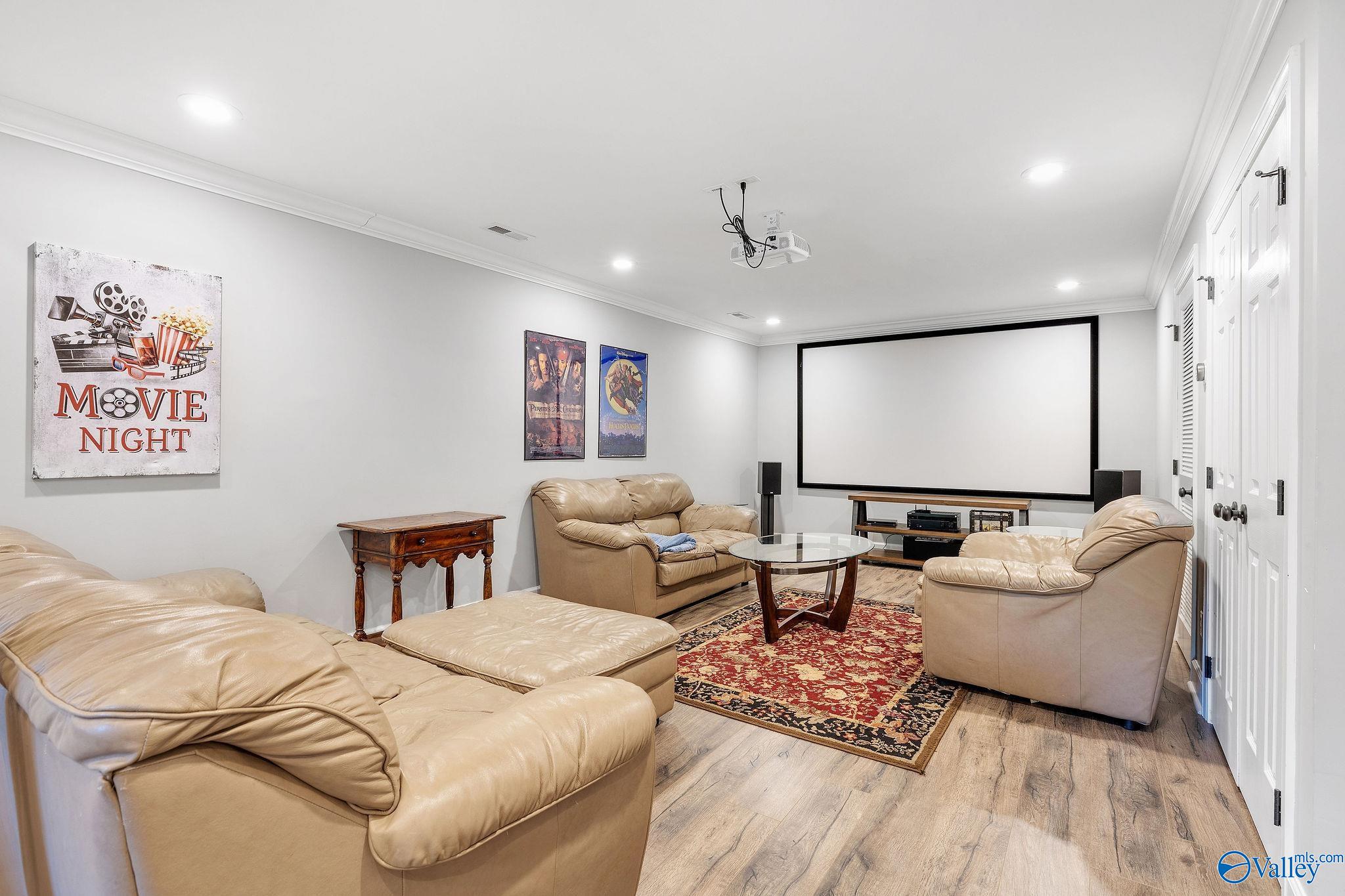 4016 Windsor Drive