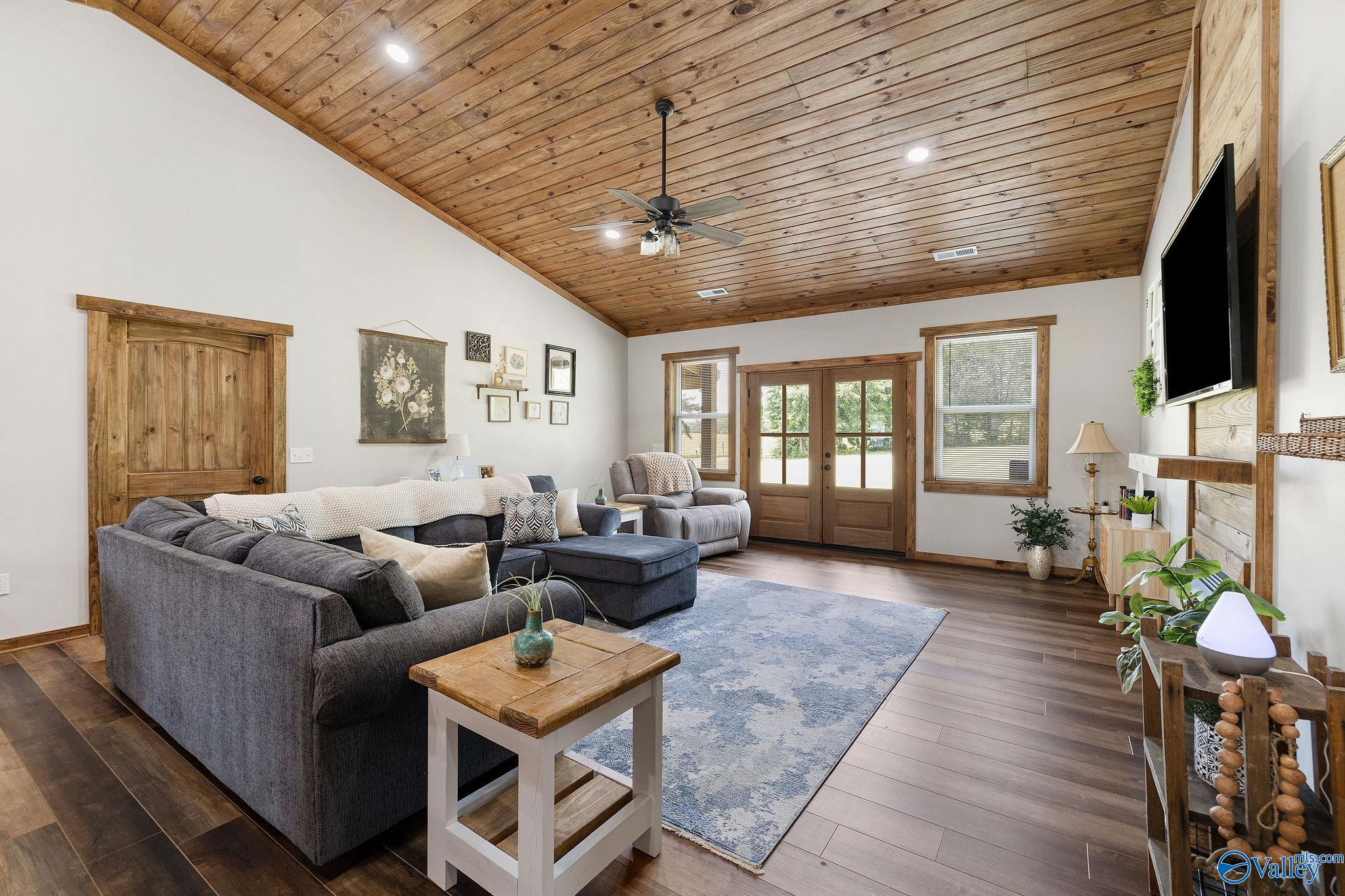 1897 White Oak Road