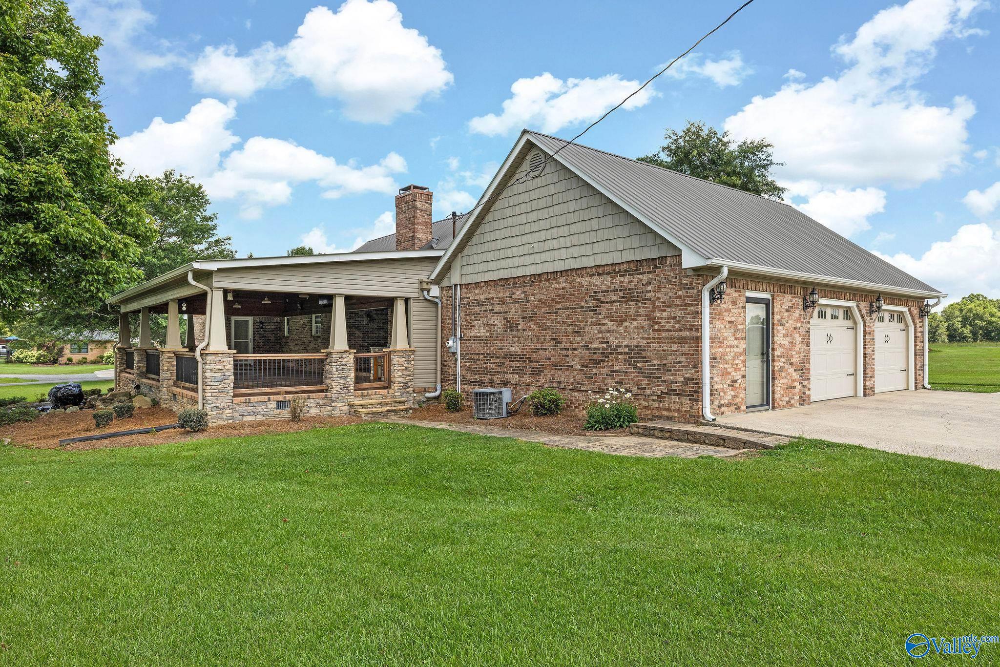 1526 Needmore Road