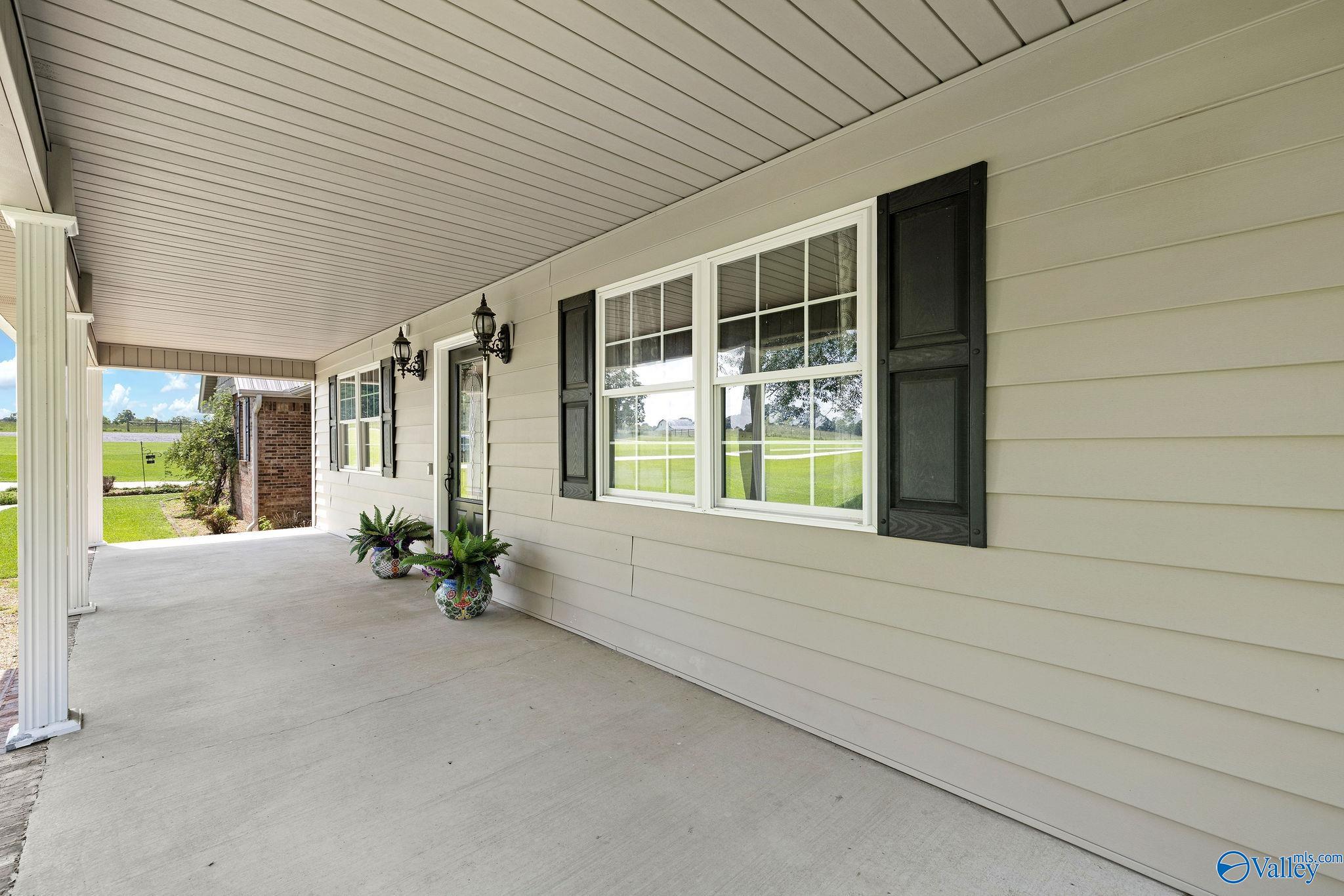 1526 Needmore Road