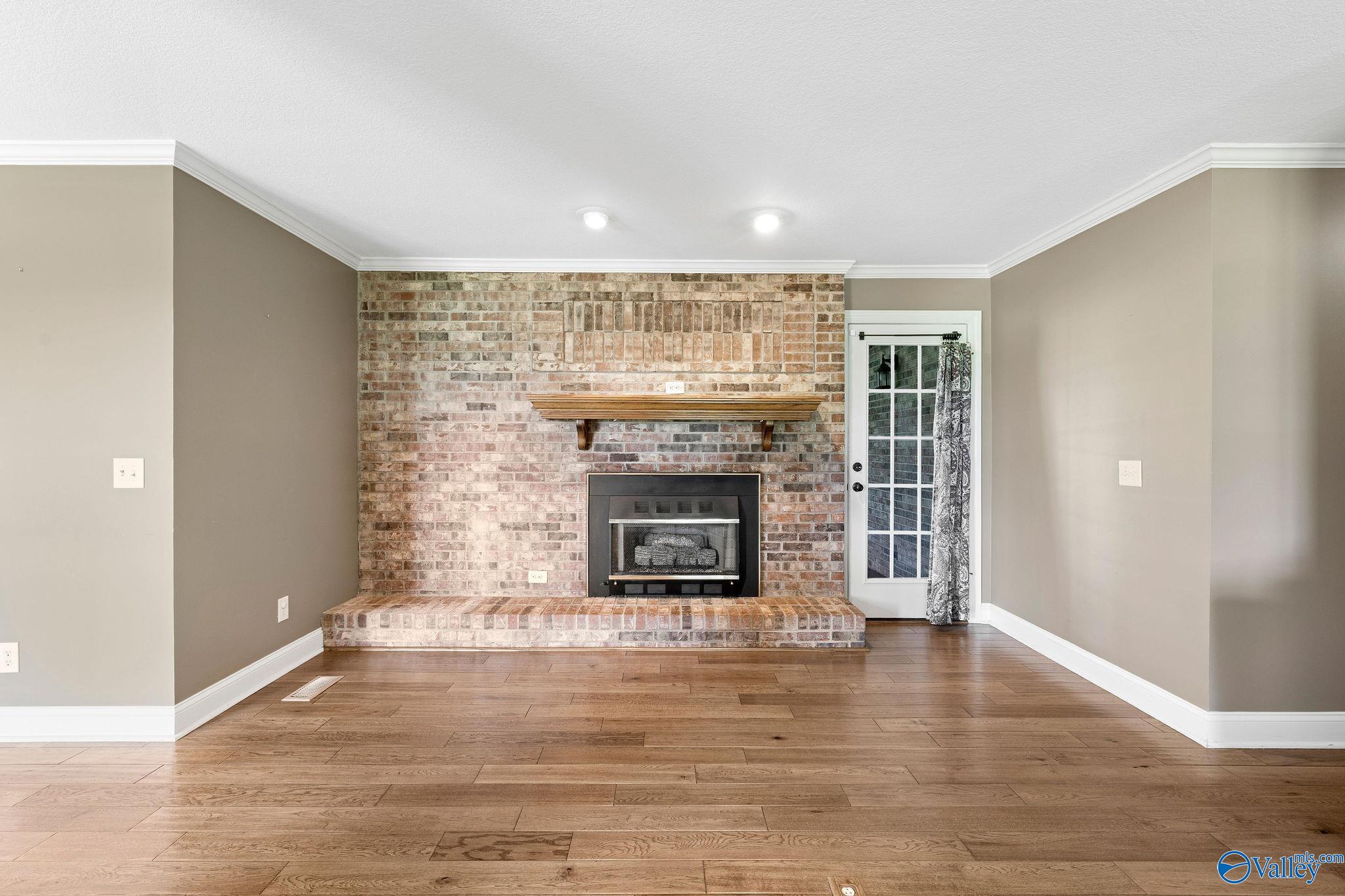 1526 Needmore Road