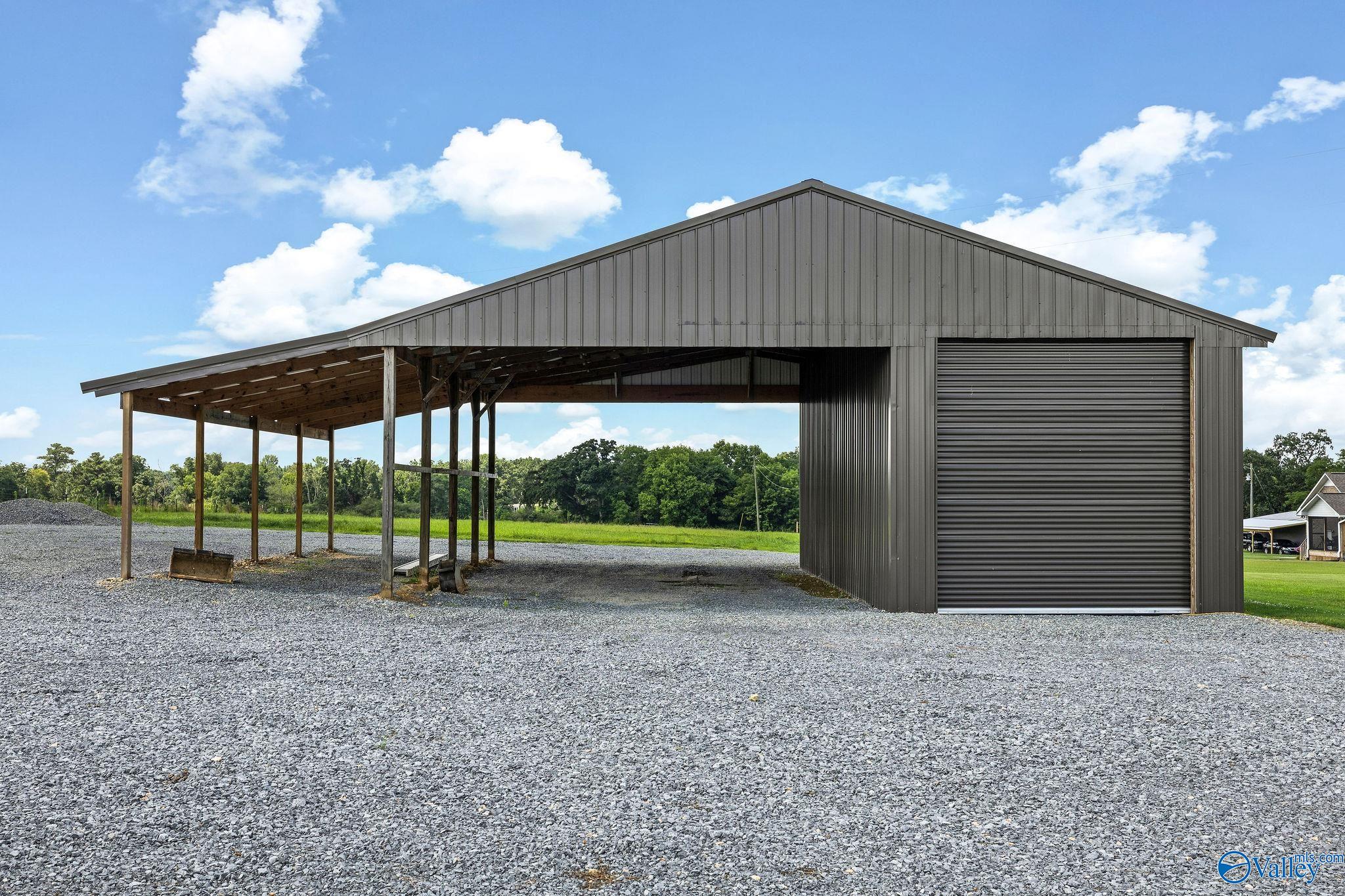 1526 Needmore Road