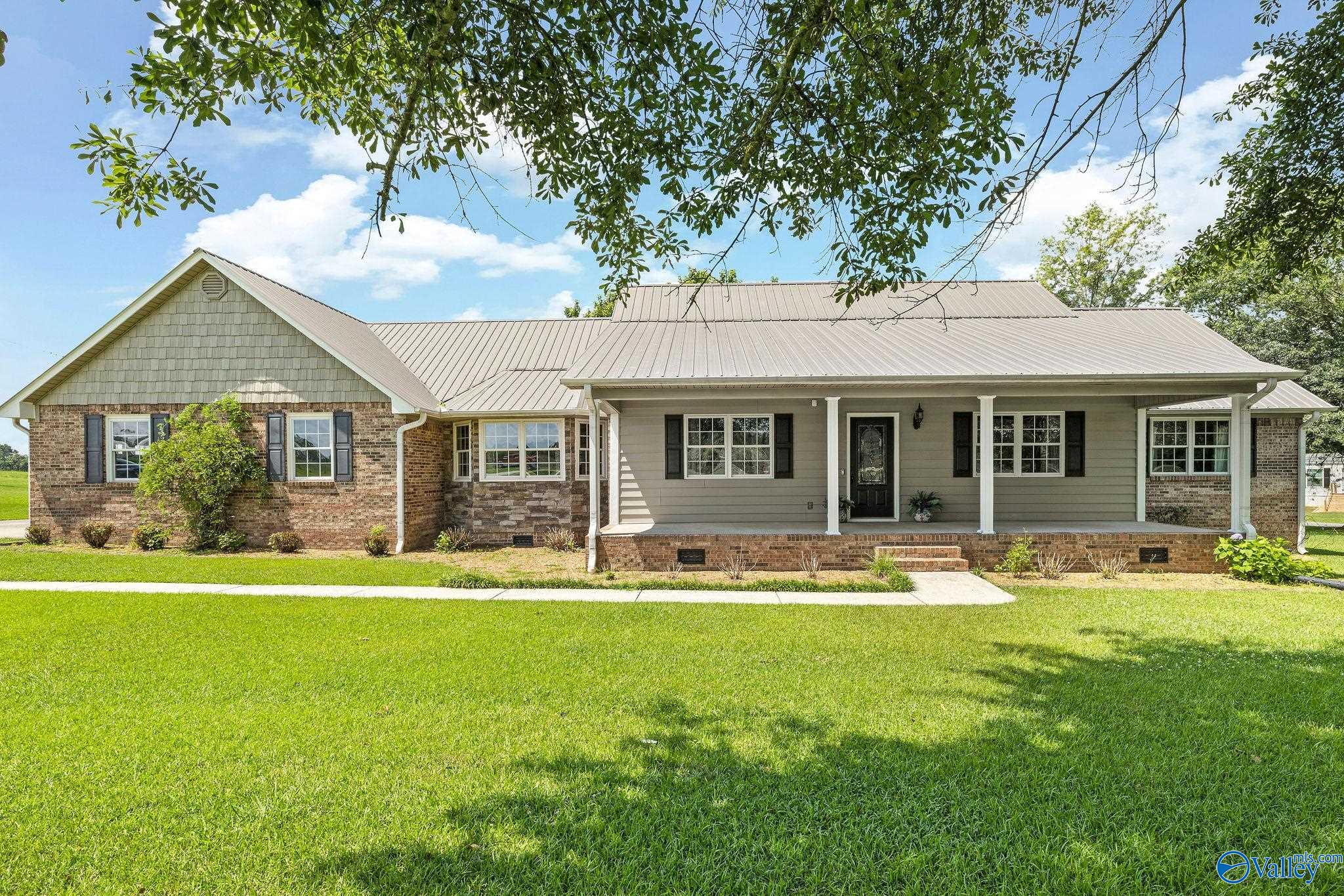 1526 Needmore Road