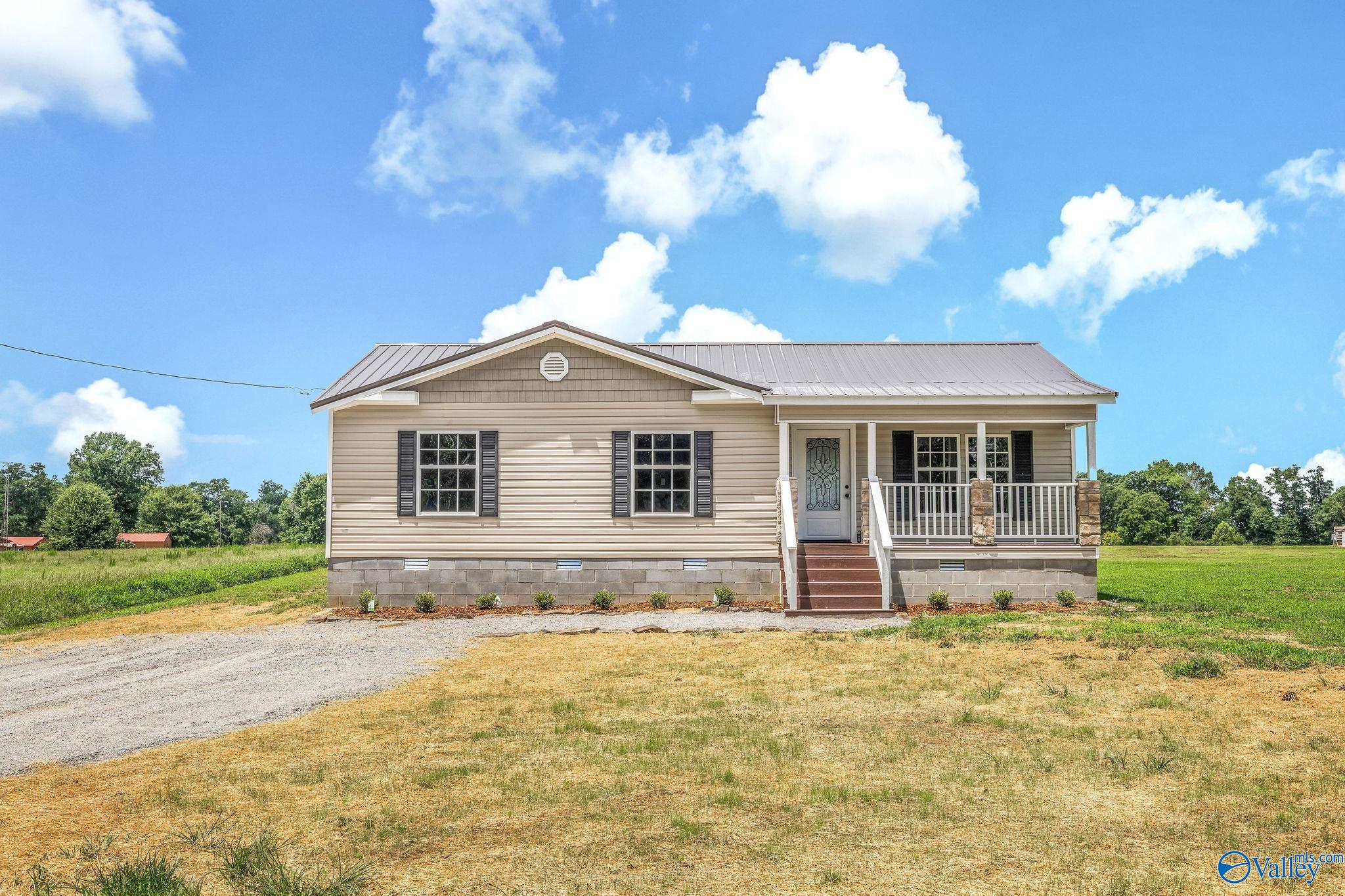 1567 New Hope Road