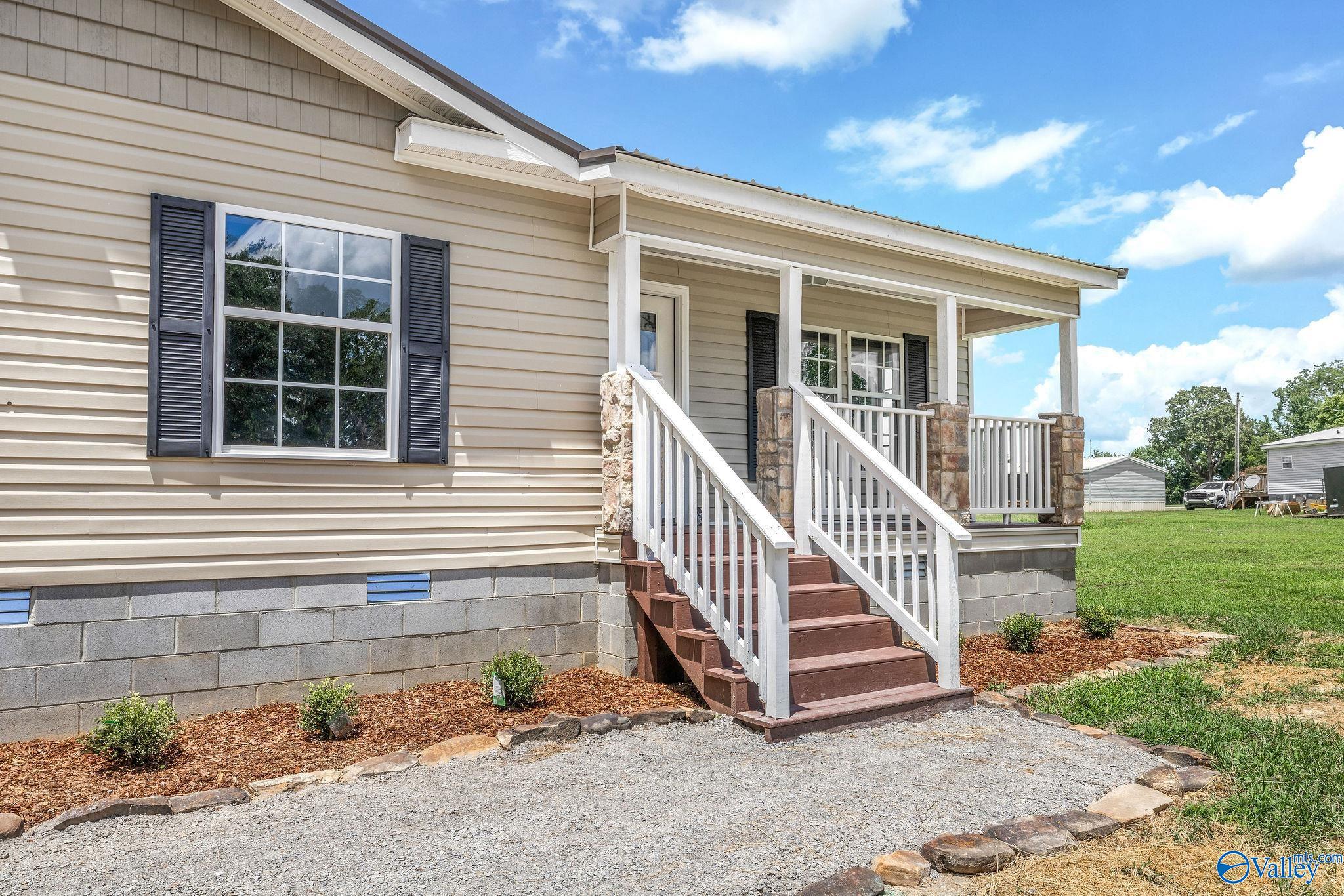 1567 New Hope Road