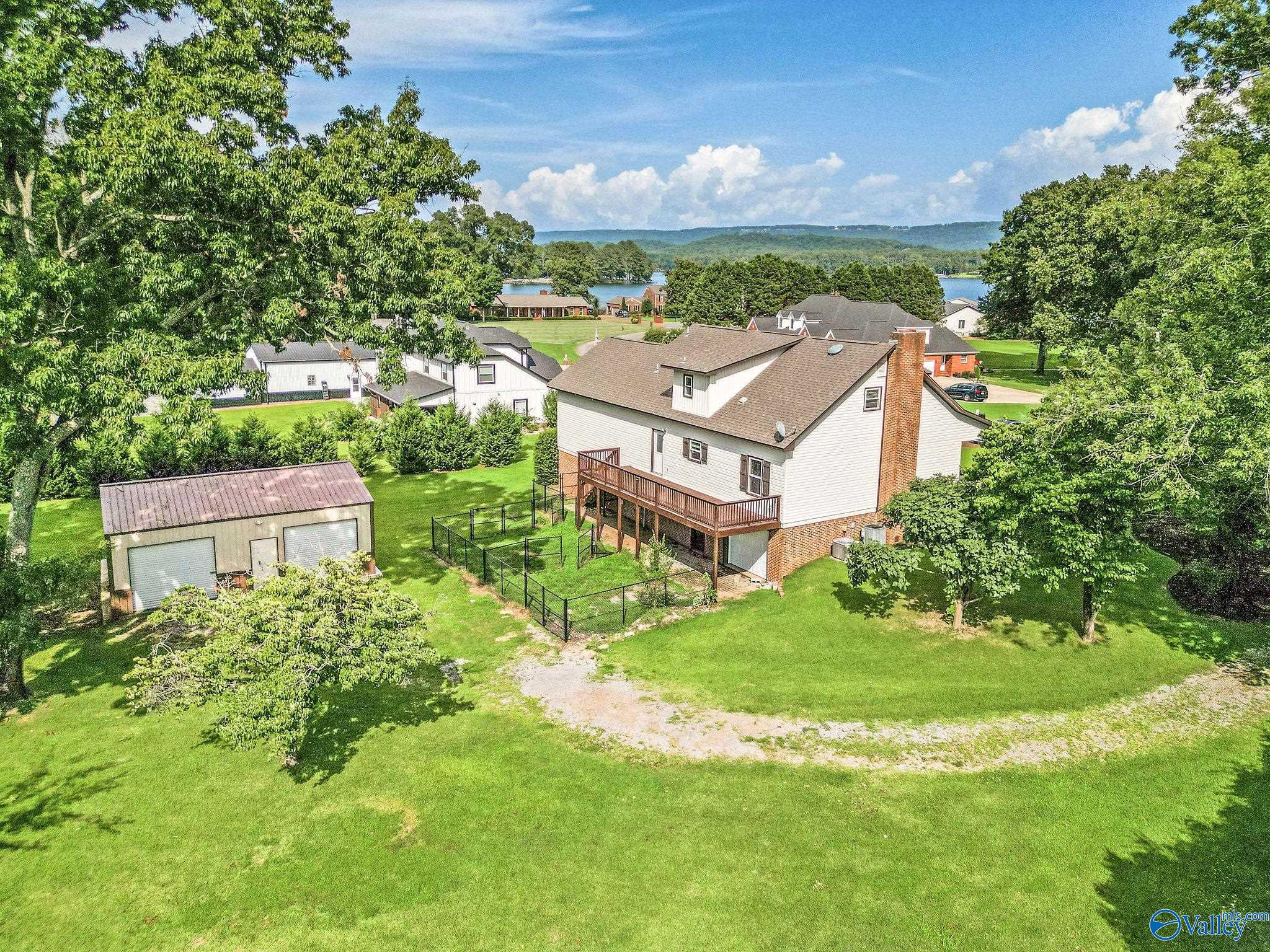 127 Willow Cove Drive
