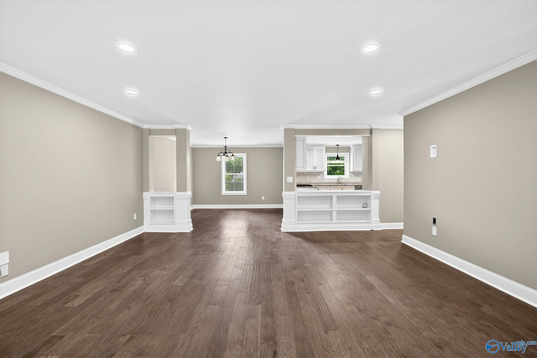 127 Willow Cove Drive