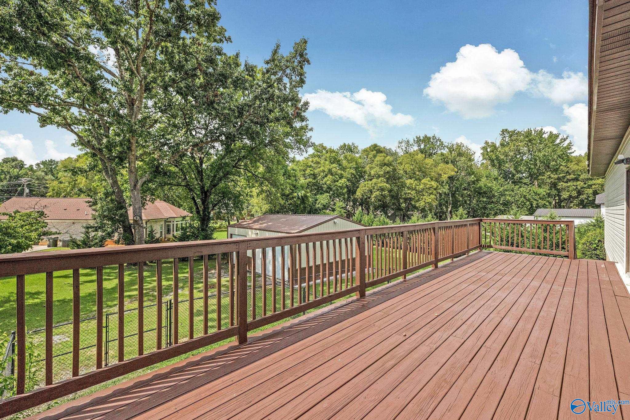 127 Willow Cove Drive