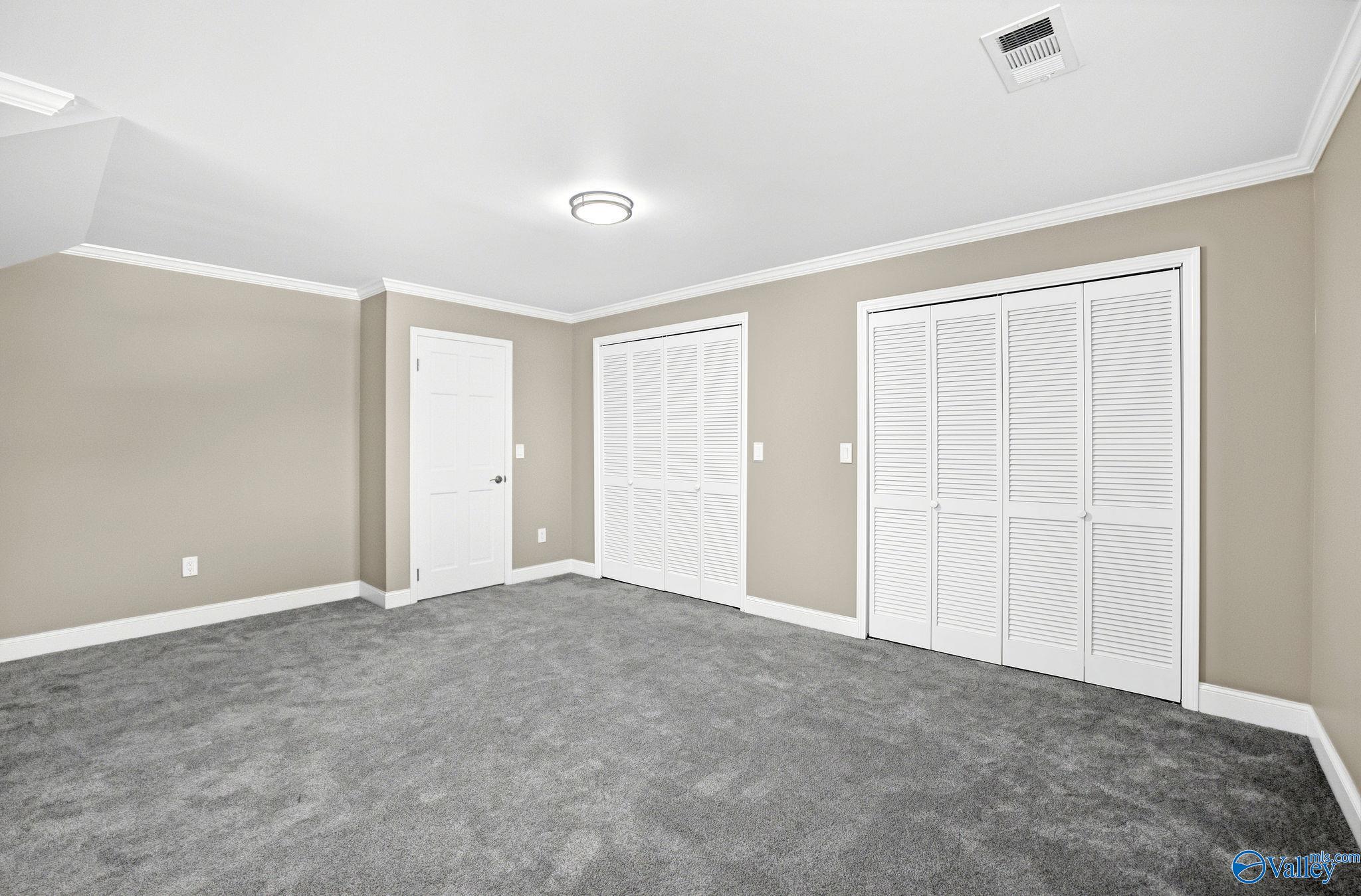127 Willow Cove Drive