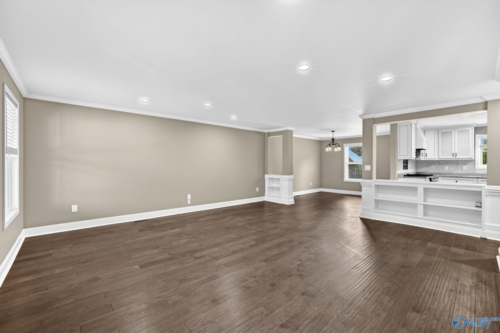 127 Willow Cove Drive
