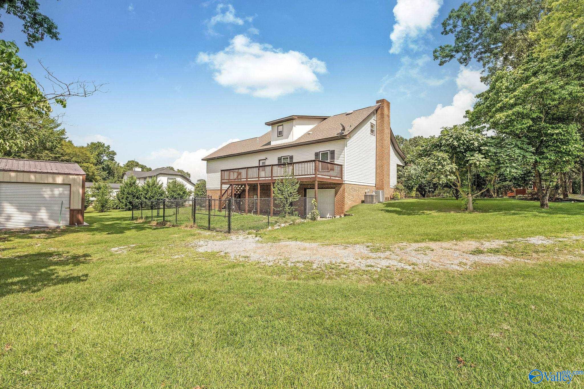127 Willow Cove Drive