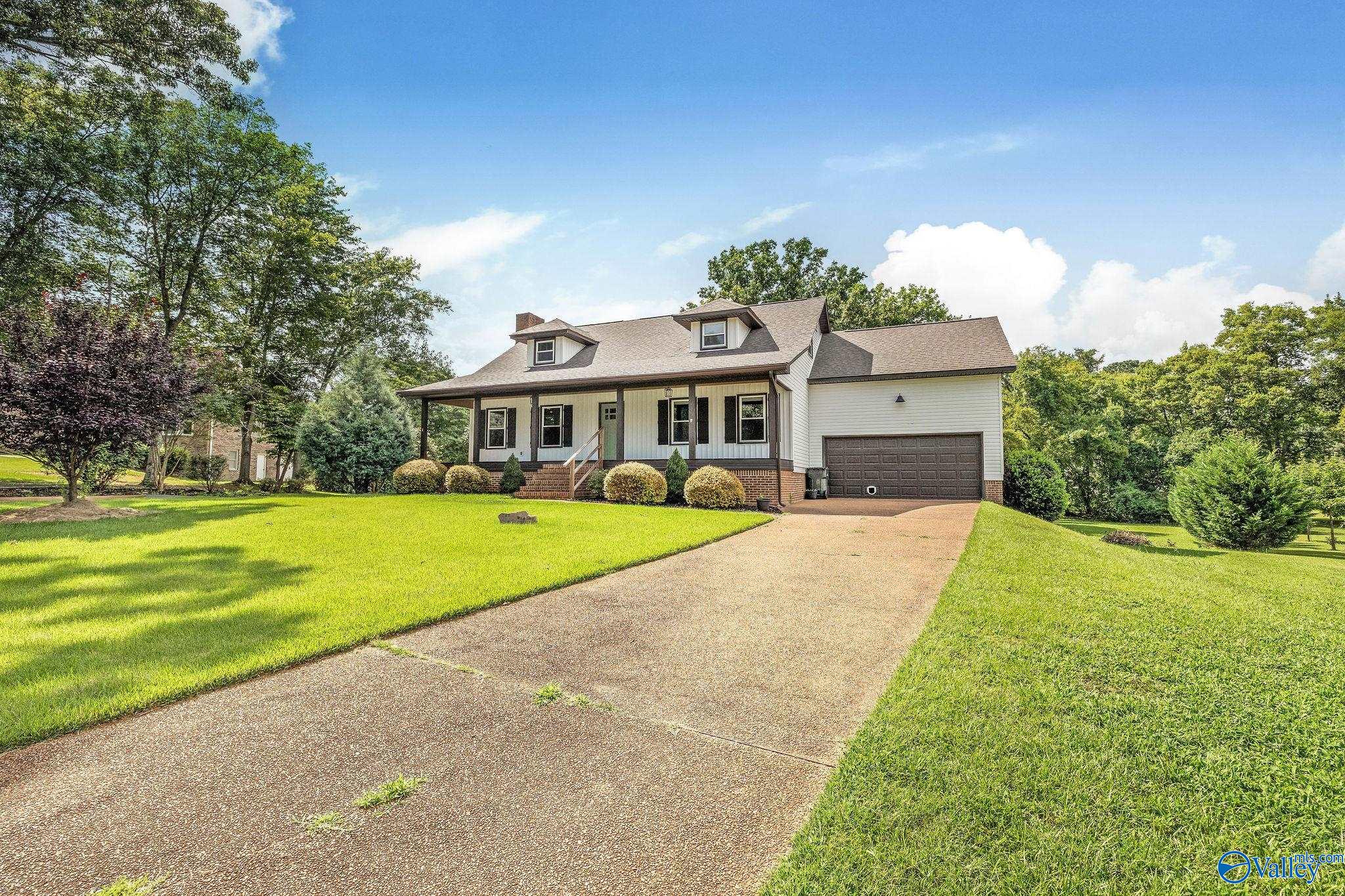 127 Willow Cove Drive