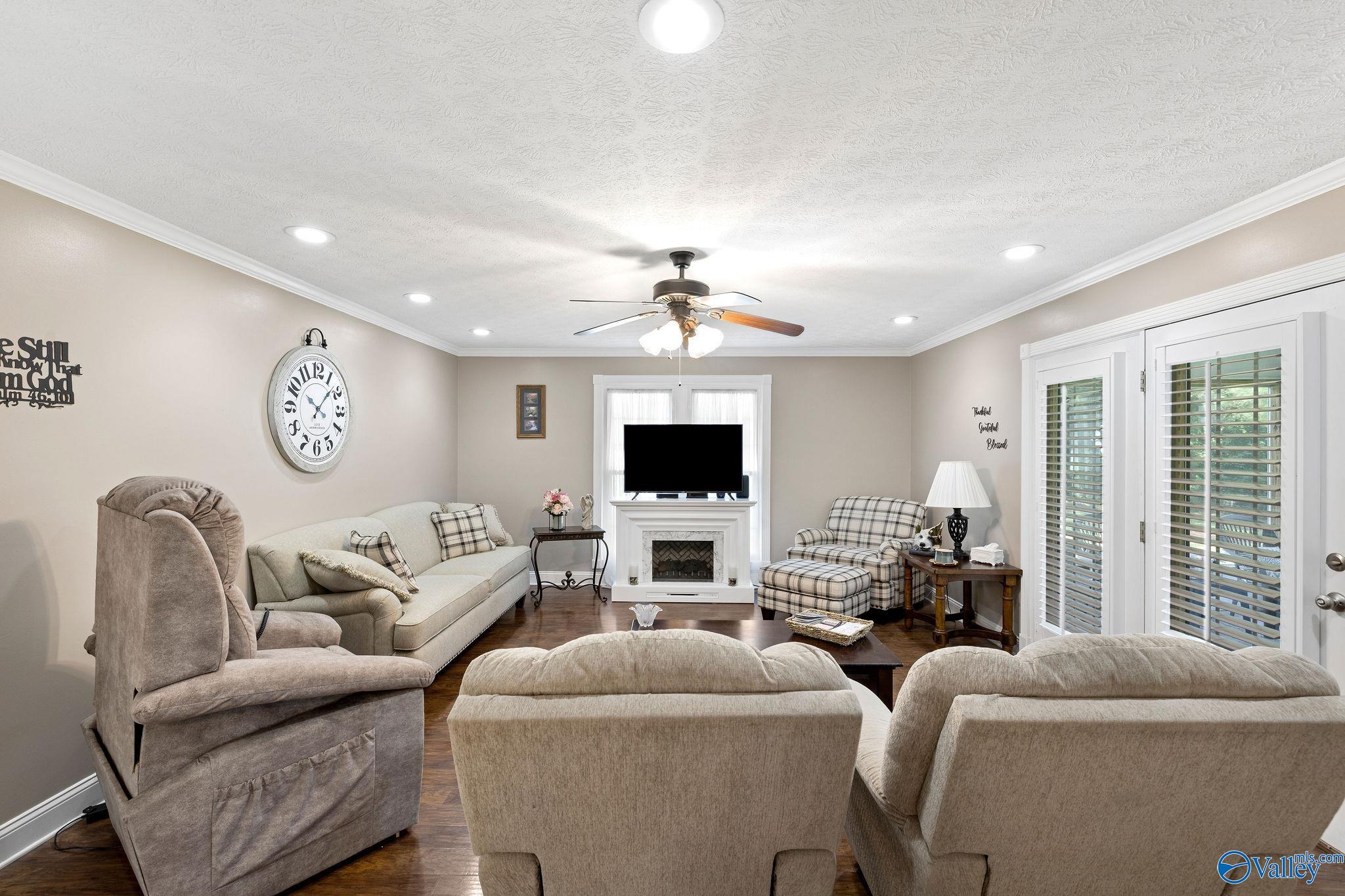 1468 Mount Vernon Drive