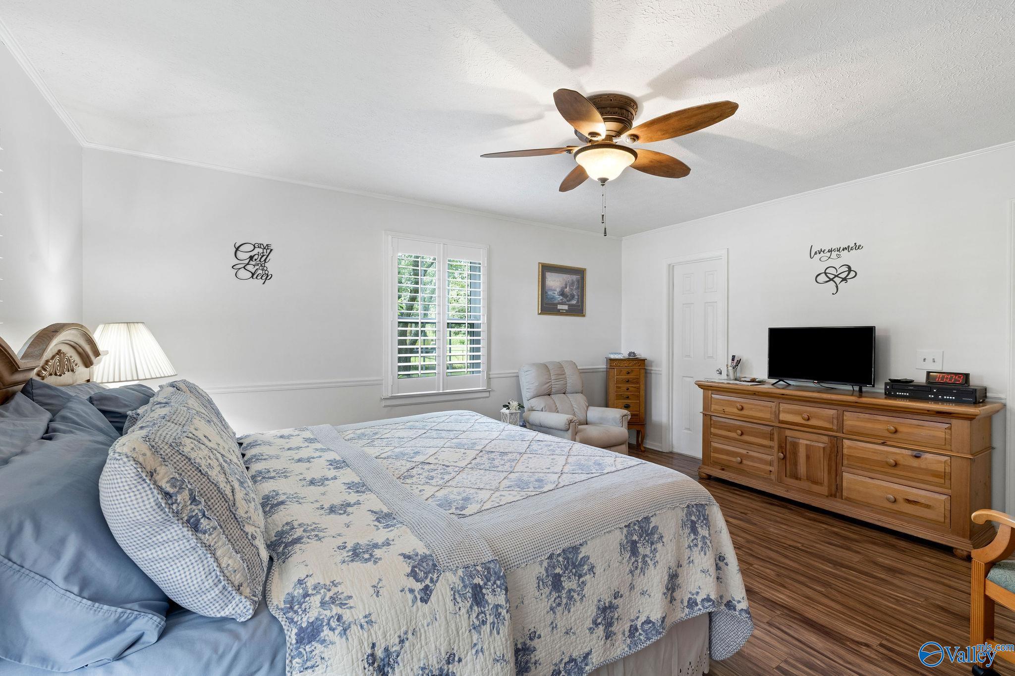 1468 Mount Vernon Drive