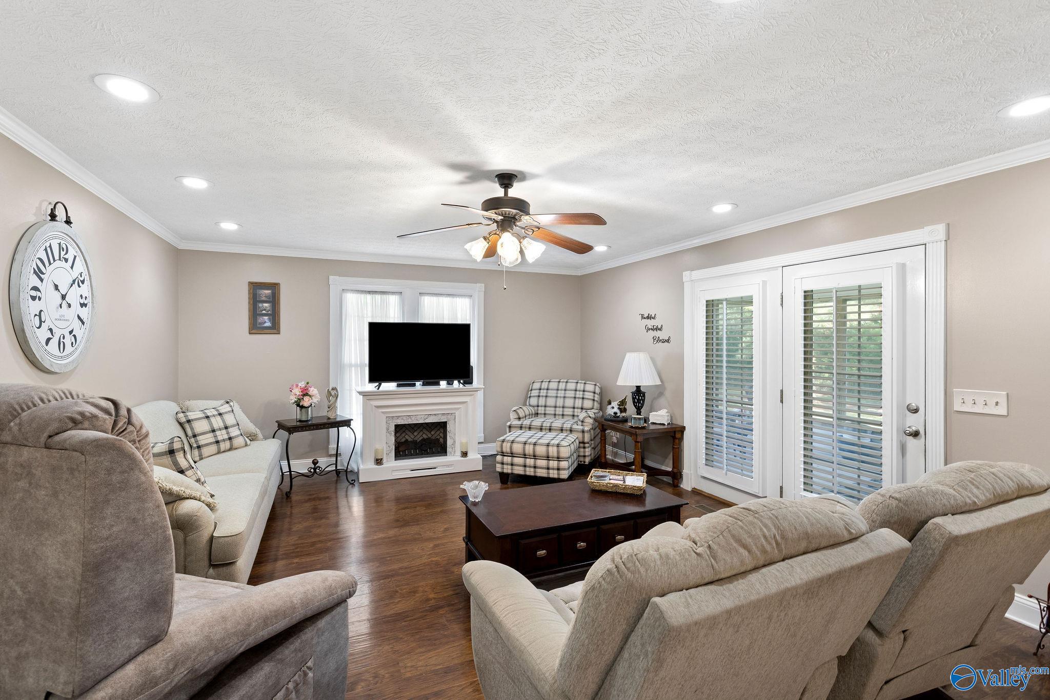 1468 Mount Vernon Drive