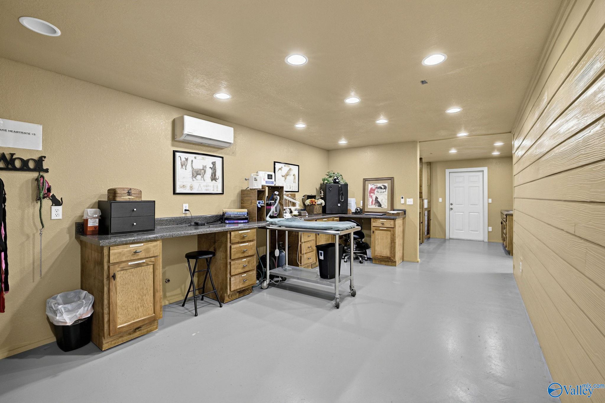 1103 County Road 359