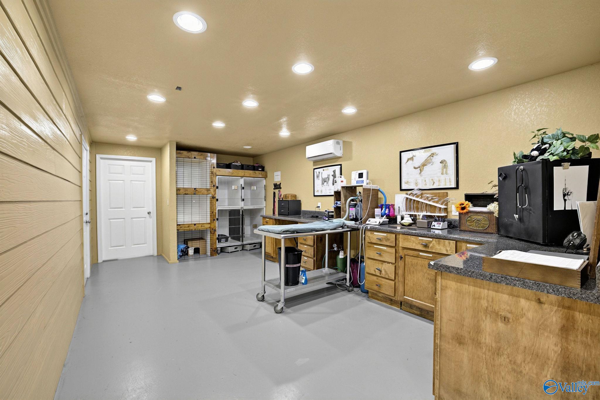 1103 County Road 359