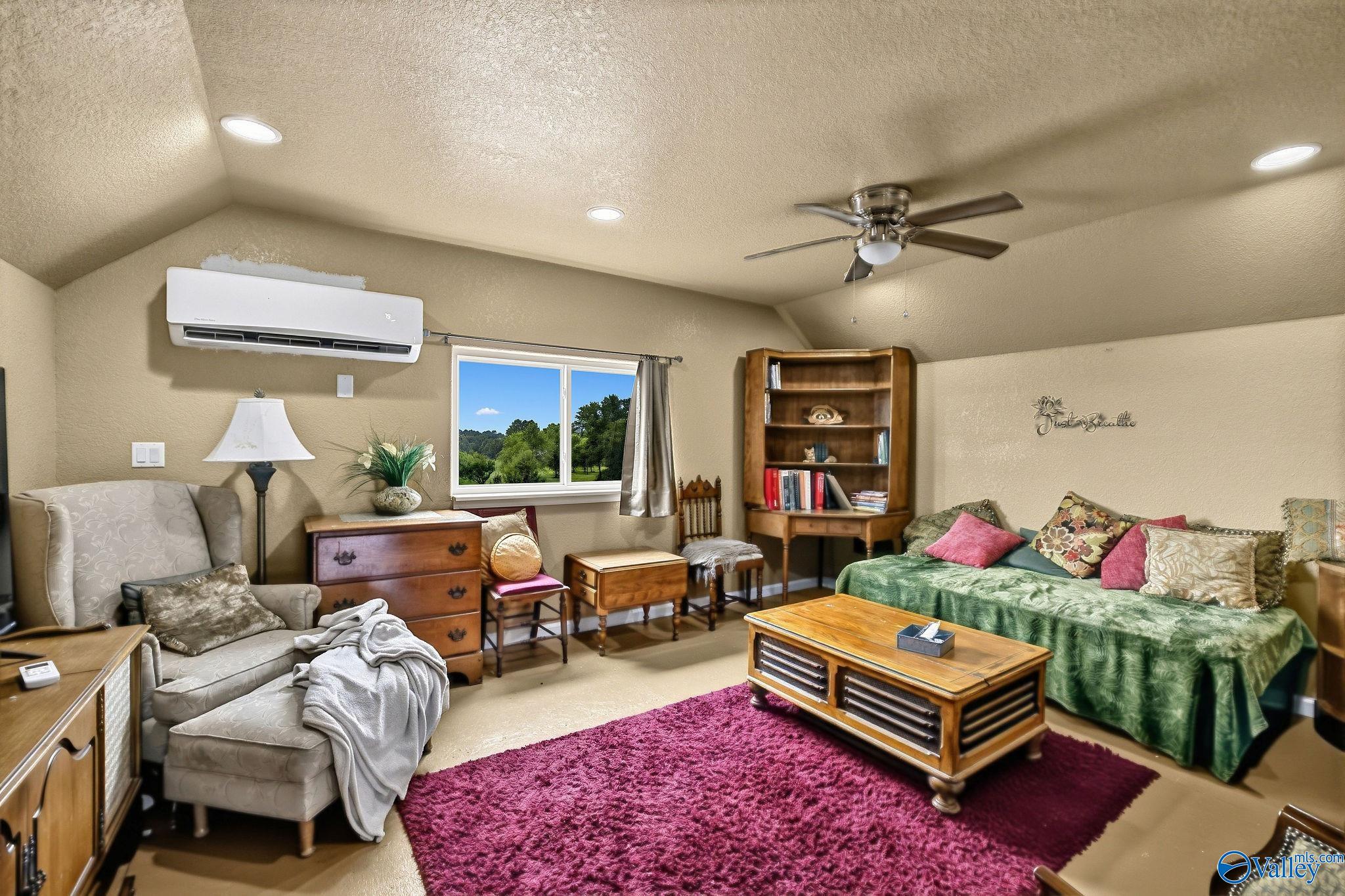 1103 County Road 359