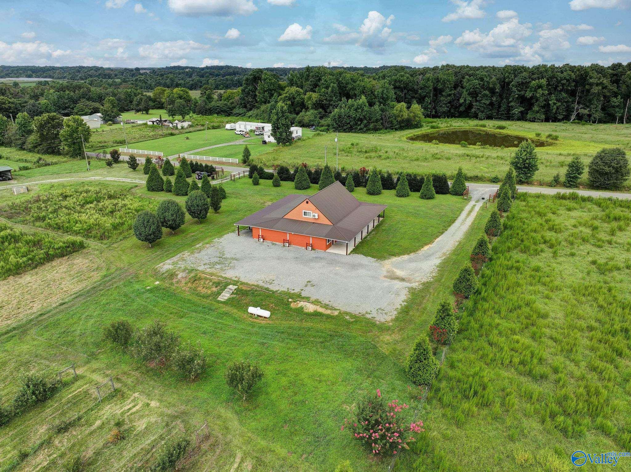 1103 County Road 359