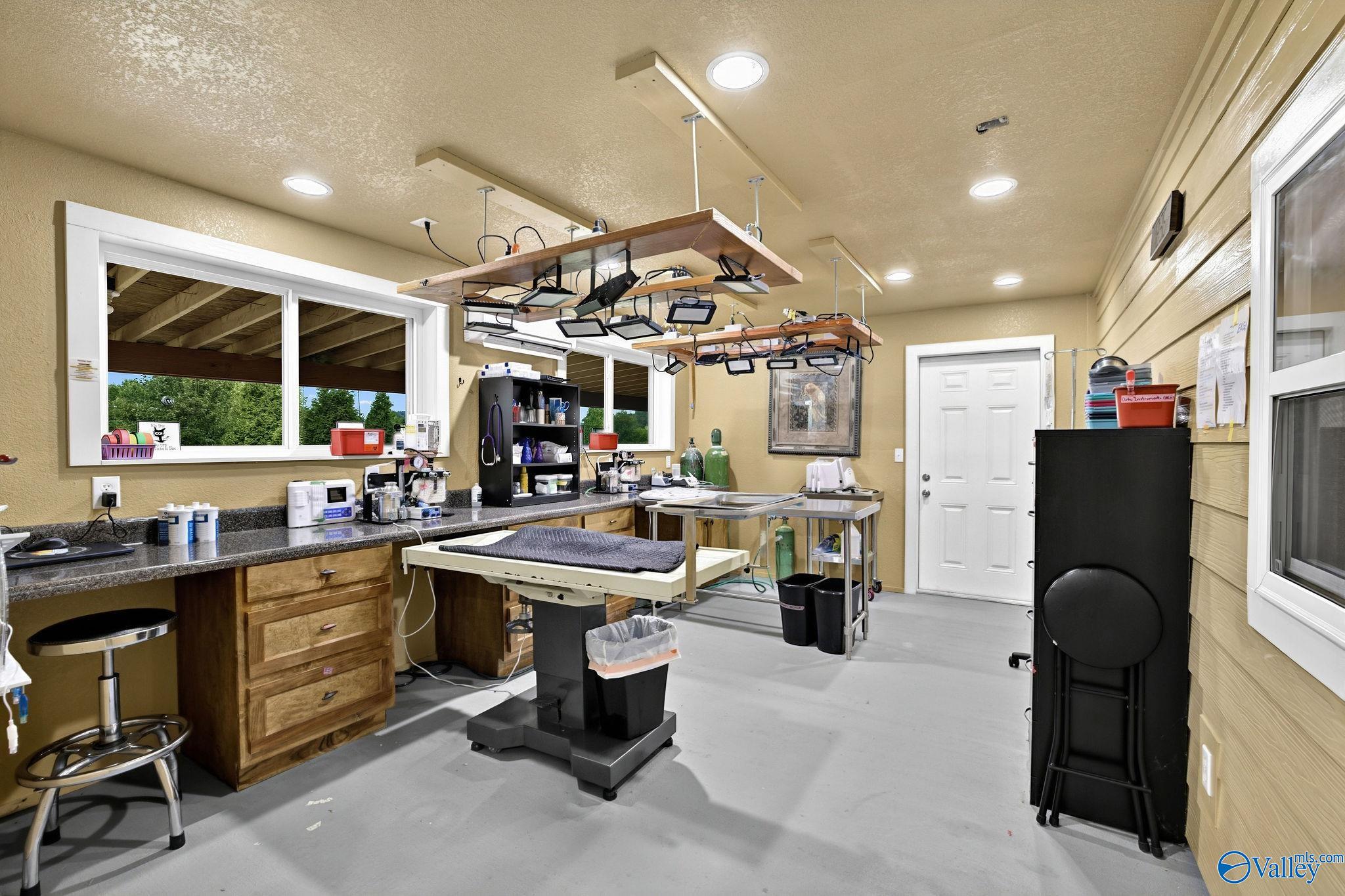 1103 County Road 359