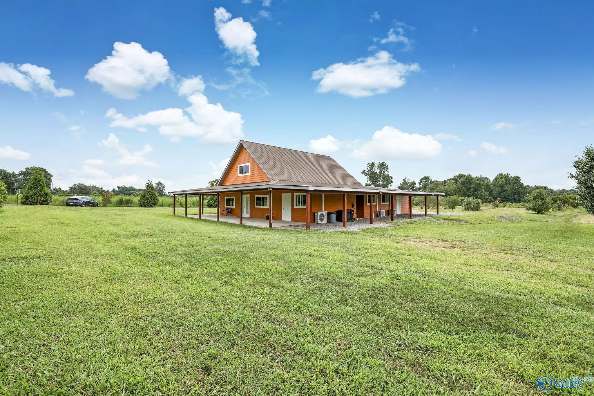 1103 County Road 359