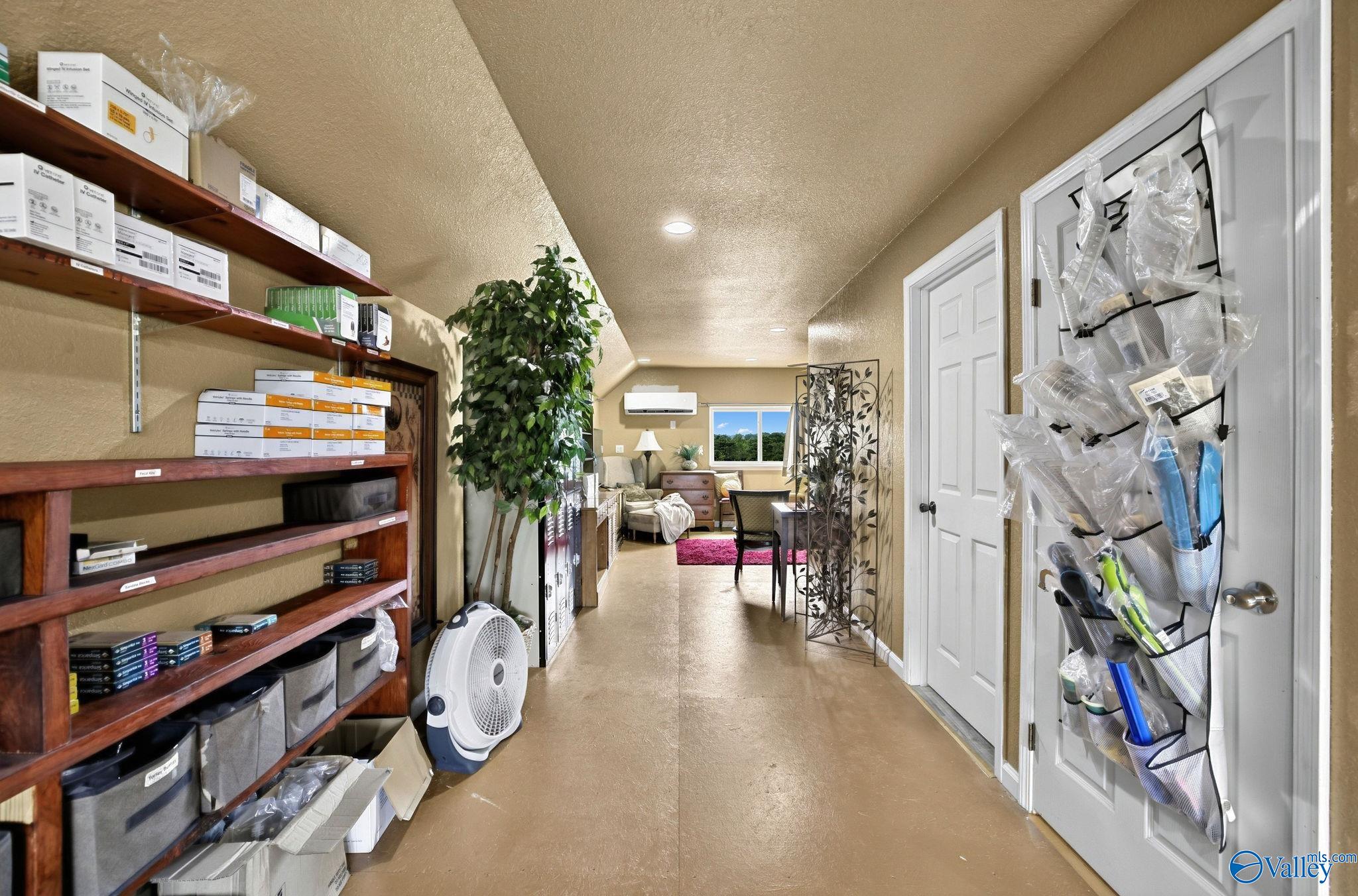 1103 County Road 359