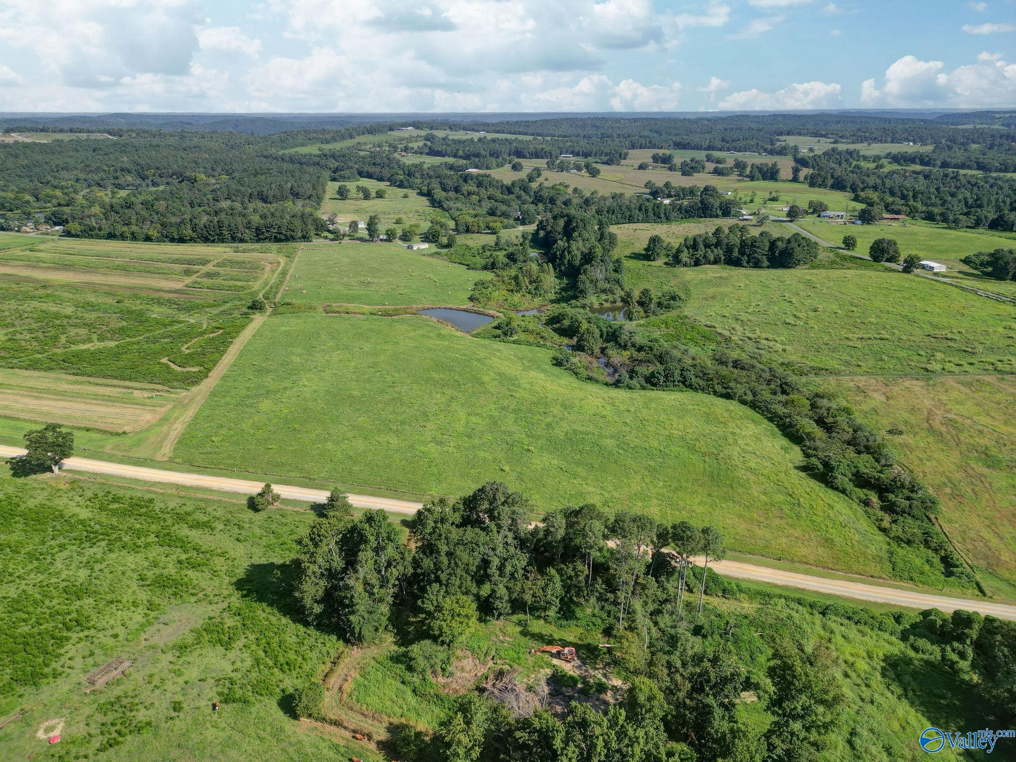 27.5 ACRES Cherokee Drive