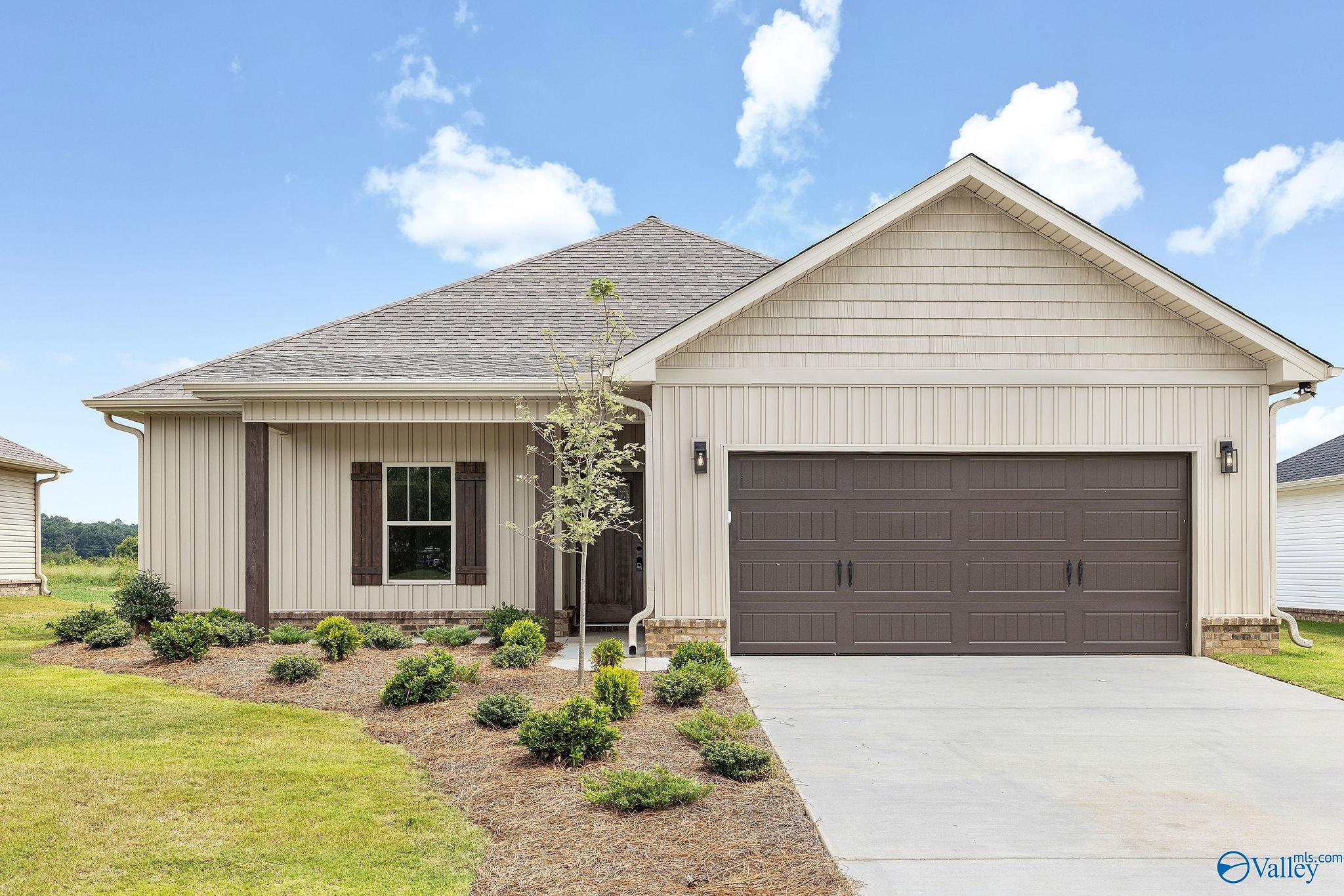 225 Deer Trail